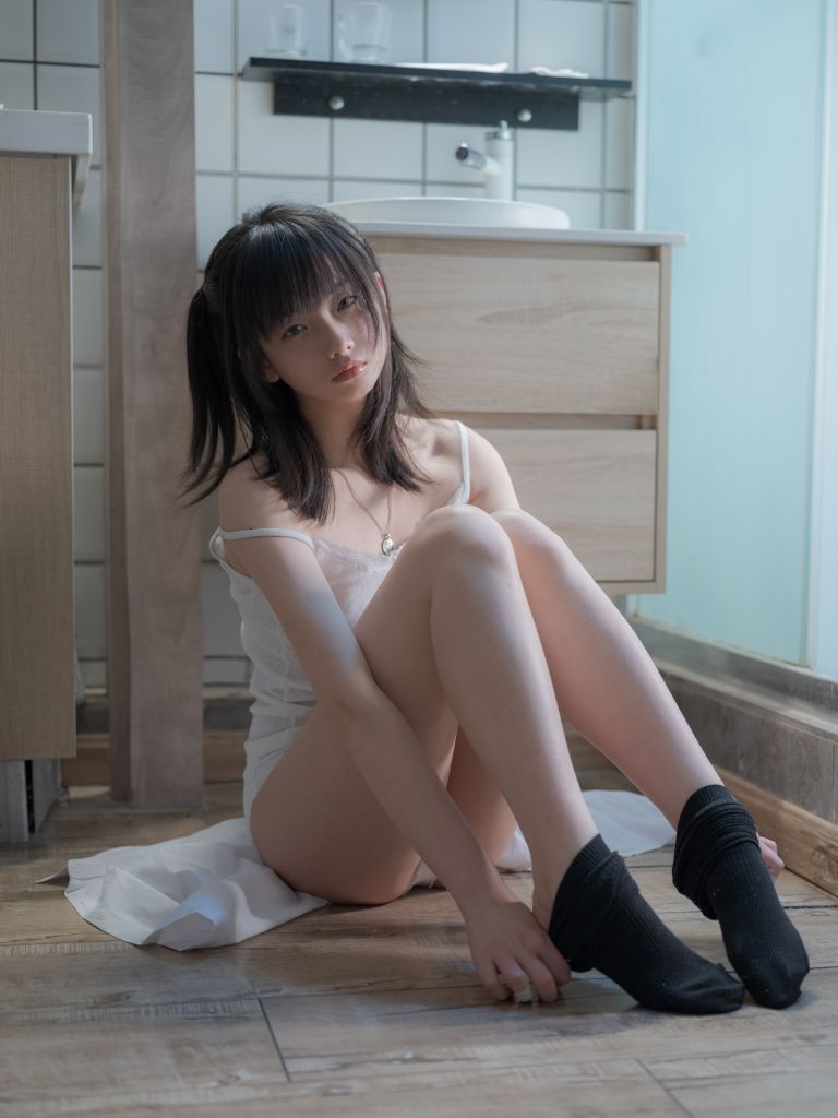 少女秩序-ace01-千澄-jk-68P-499MB-01-27