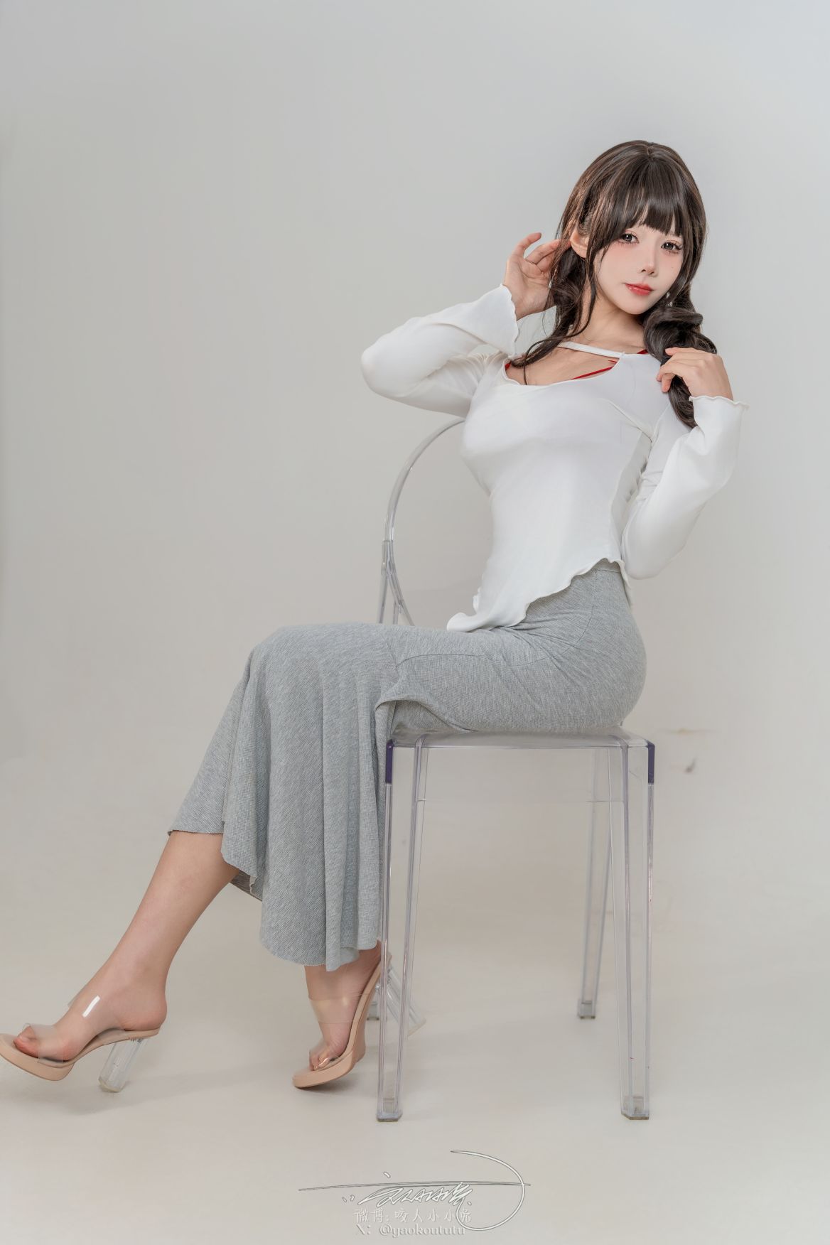 咬人小小兔-黏黏团子兔---6月作品夹心饼干79P1V-Queen-card-80P1V-934MB-07-11