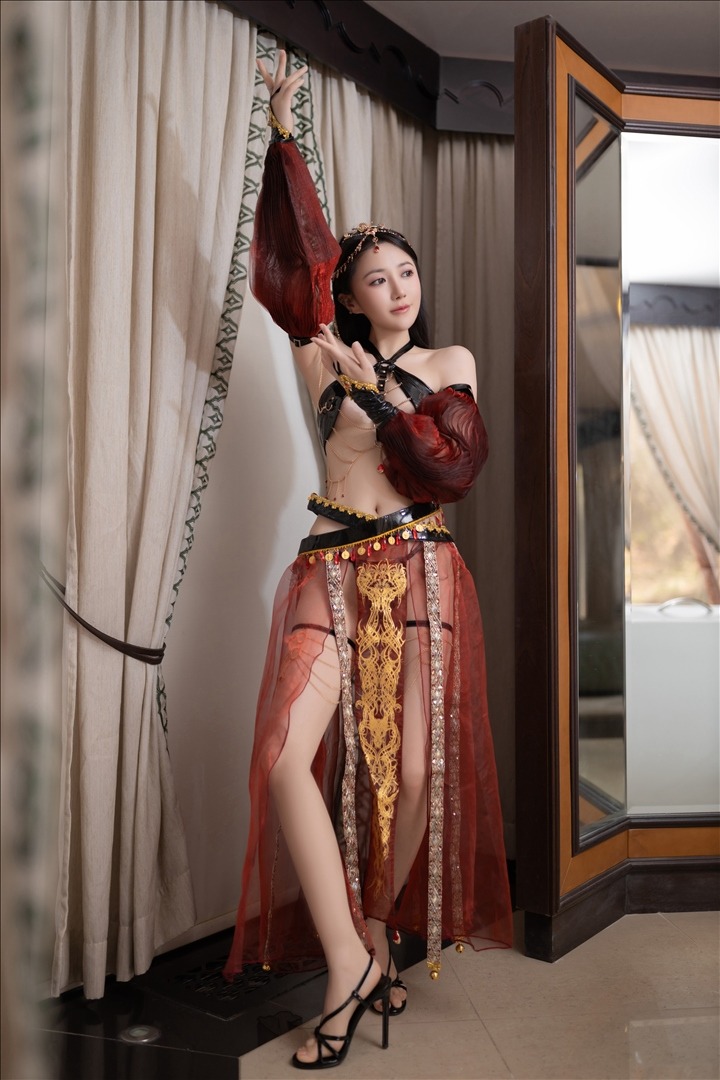 鱼子酱Fish--舞娘-114P-111-GB-20240809p-08-10