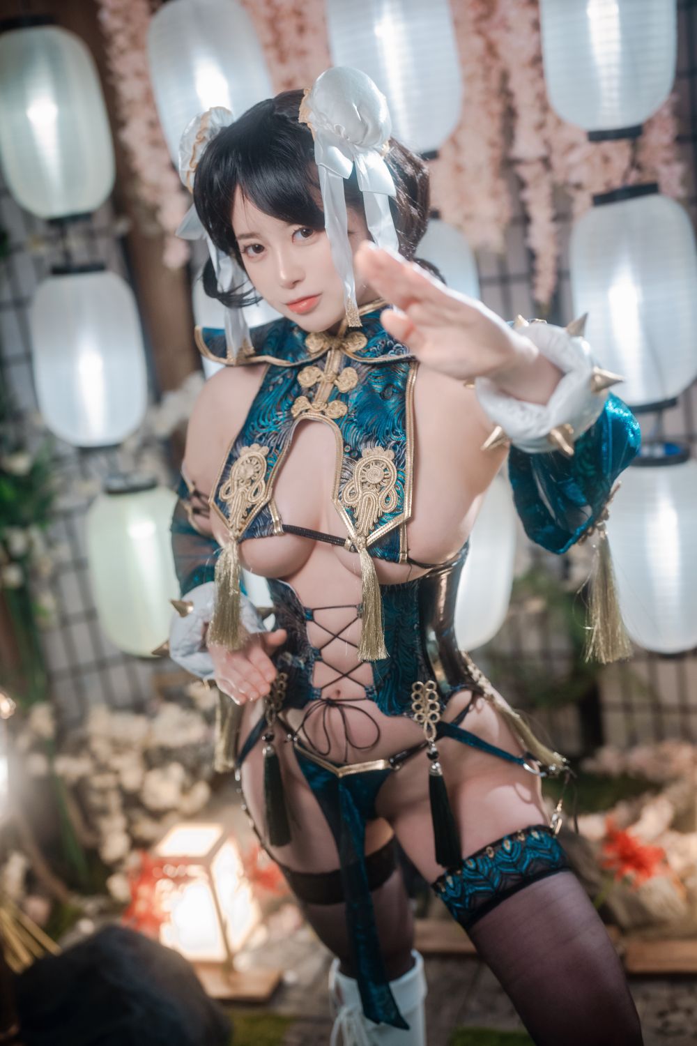 DJAWA-ZziZzi---ChunLi-The-Fighter-07-21