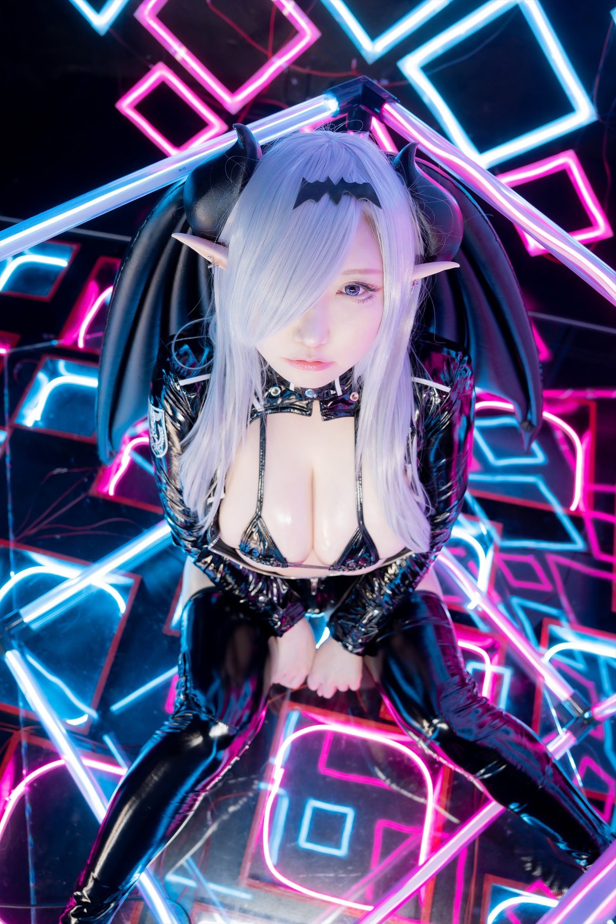 Cosplay-SAKUサク-See-through-Bunny-Succubus-Set04-05-02