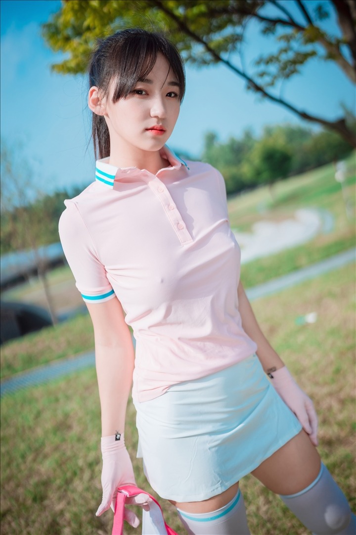 DJAWA-Photo---HENDOONG-혠둥이---On-Green-101P118GB-20240814b-08-14