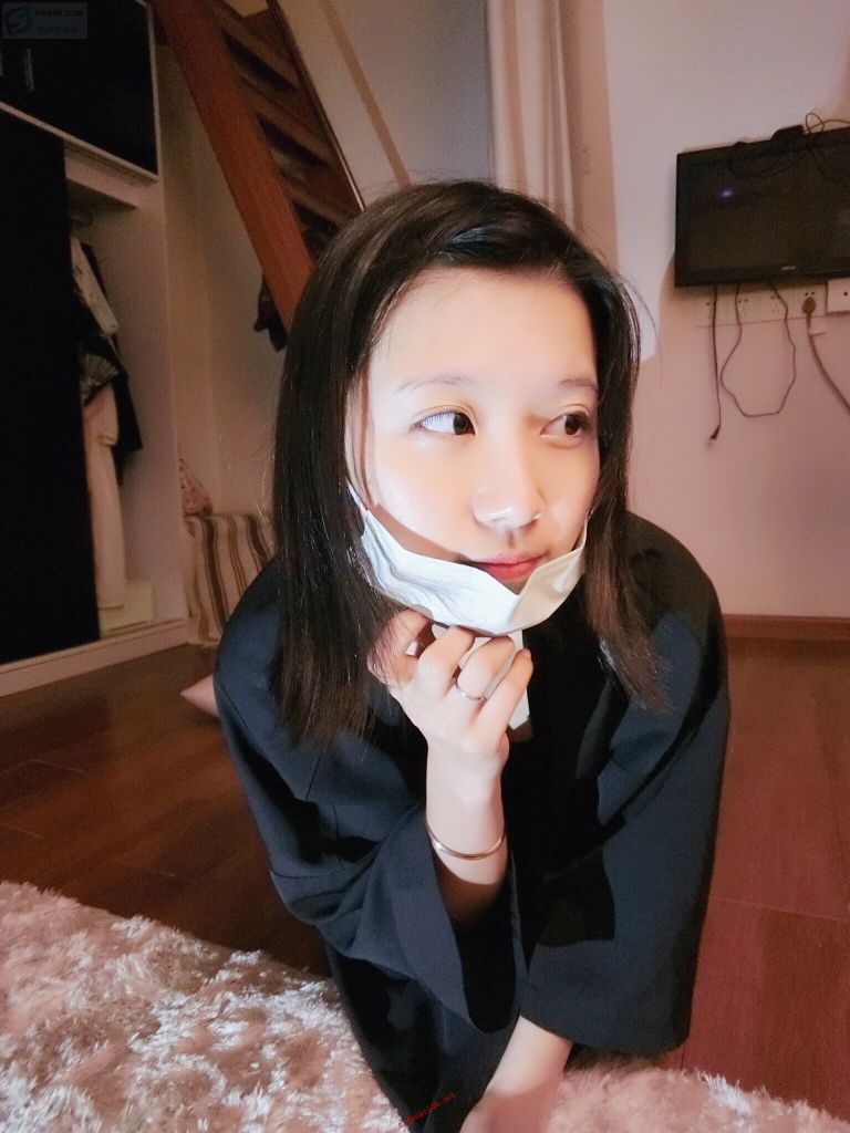 布丁大法---黑丝网袜震动棒---R18-12-23