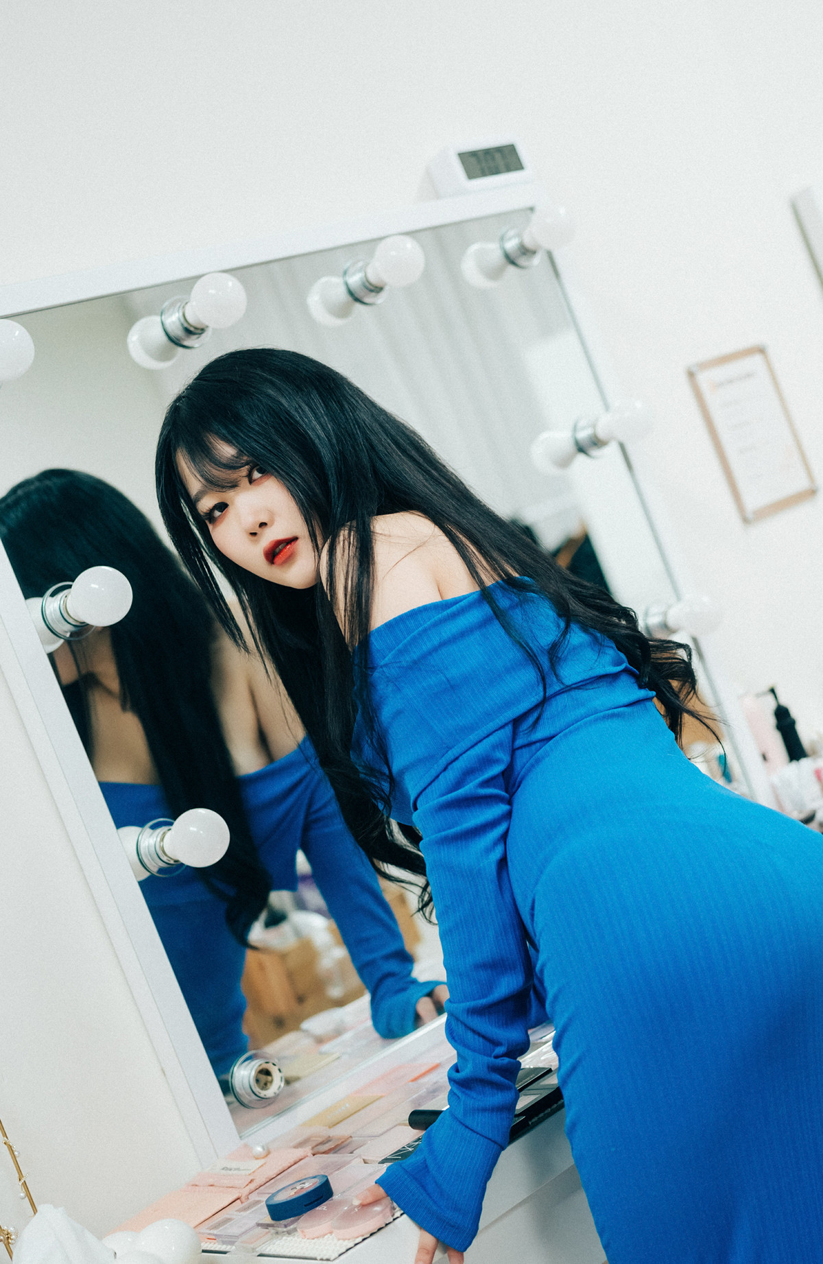 ZIAKwon-권지아-Loozy-8216Adult-Hair-Shop8217-Set01-08-11