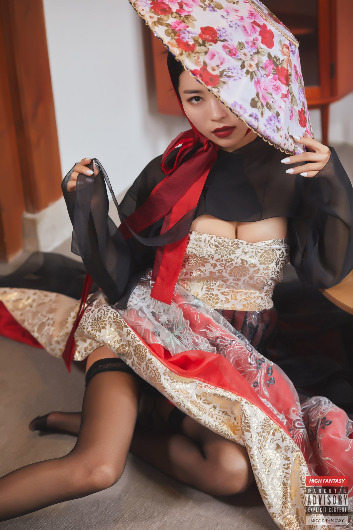 Rina-Toeda-不良少女-HIGH-FANTASY-Vol03-Photobook-03-01