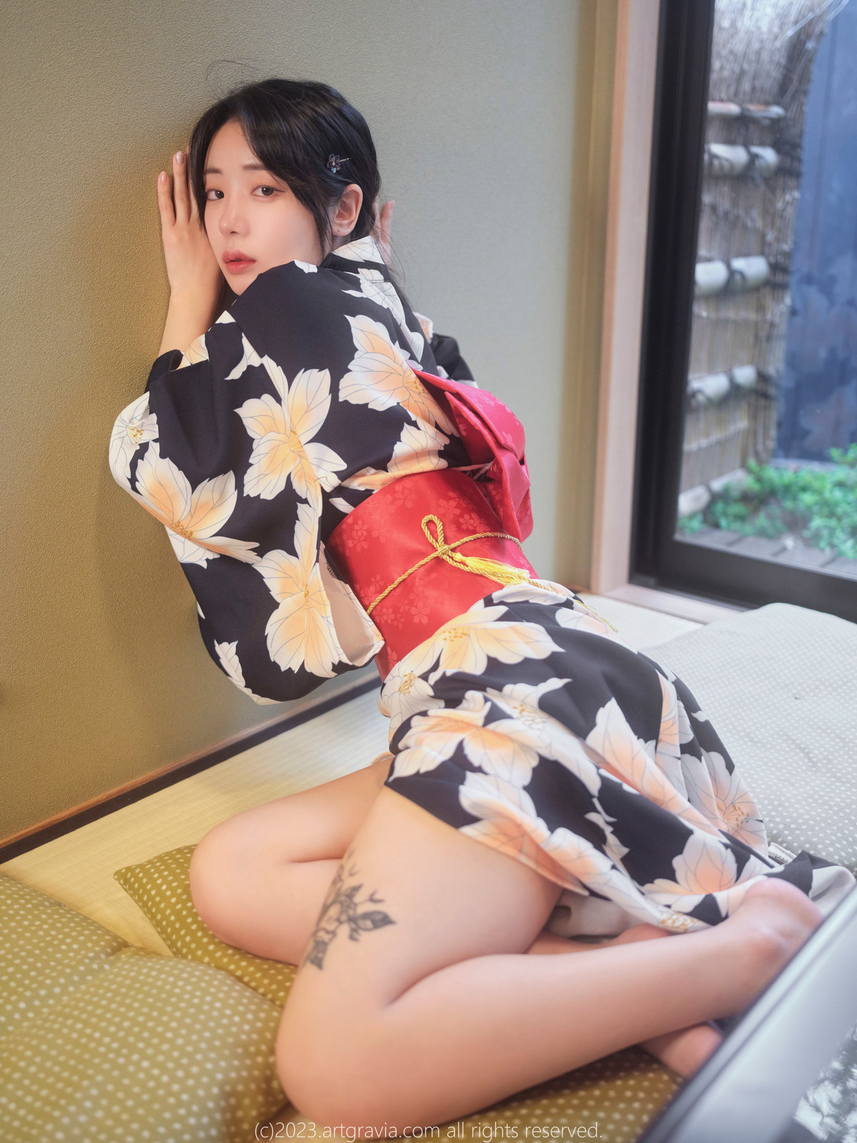 Wuyo-우요-ArtGravia-Vol553-Photobook-Set01-08-19