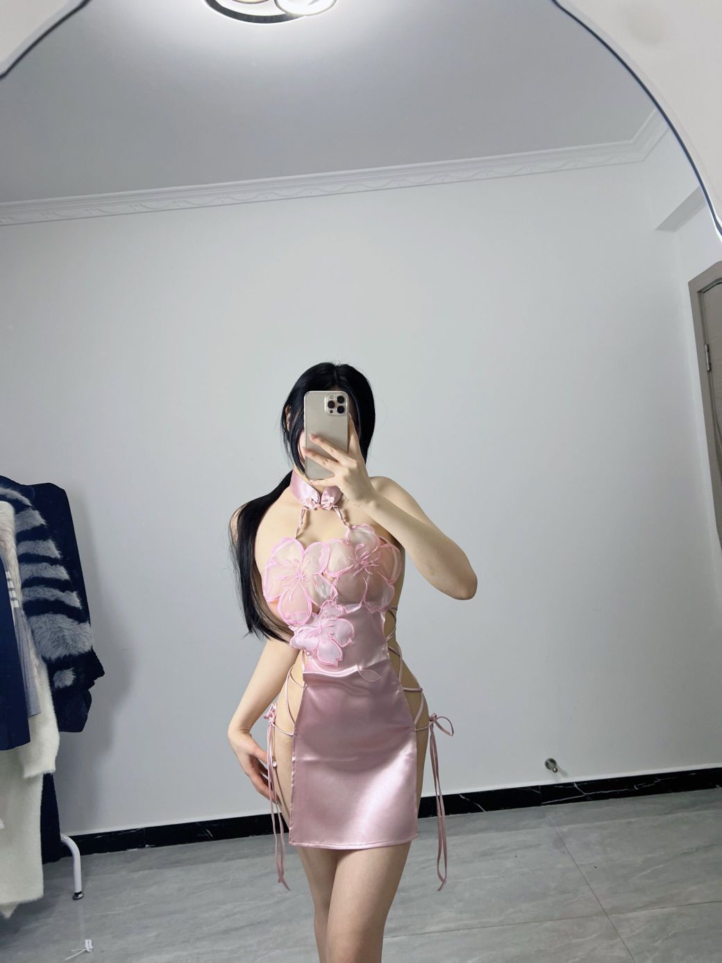 B站凶小奶猫-舰长福利-32P1V-22M-03-12