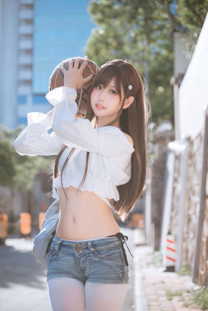 萌芽儿o0-邻家小恶魔-47P1V-426MB-03-18