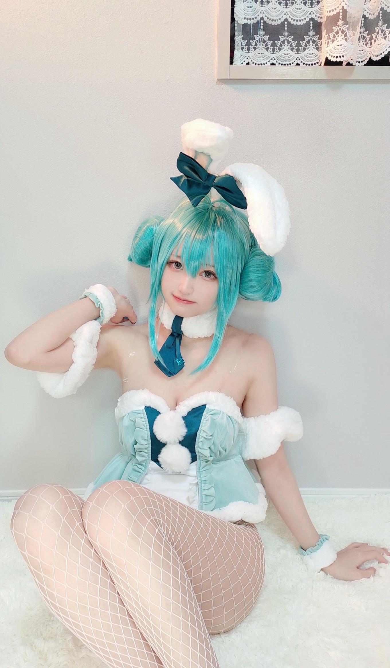 013-千阳快起床---初音兔女郎-27P-4651-MB-08-27