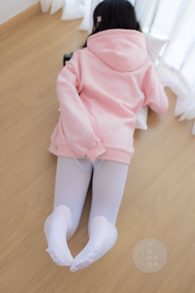 少女秩序写真-EXvol013-白丝卫衣66P-109G-01-07