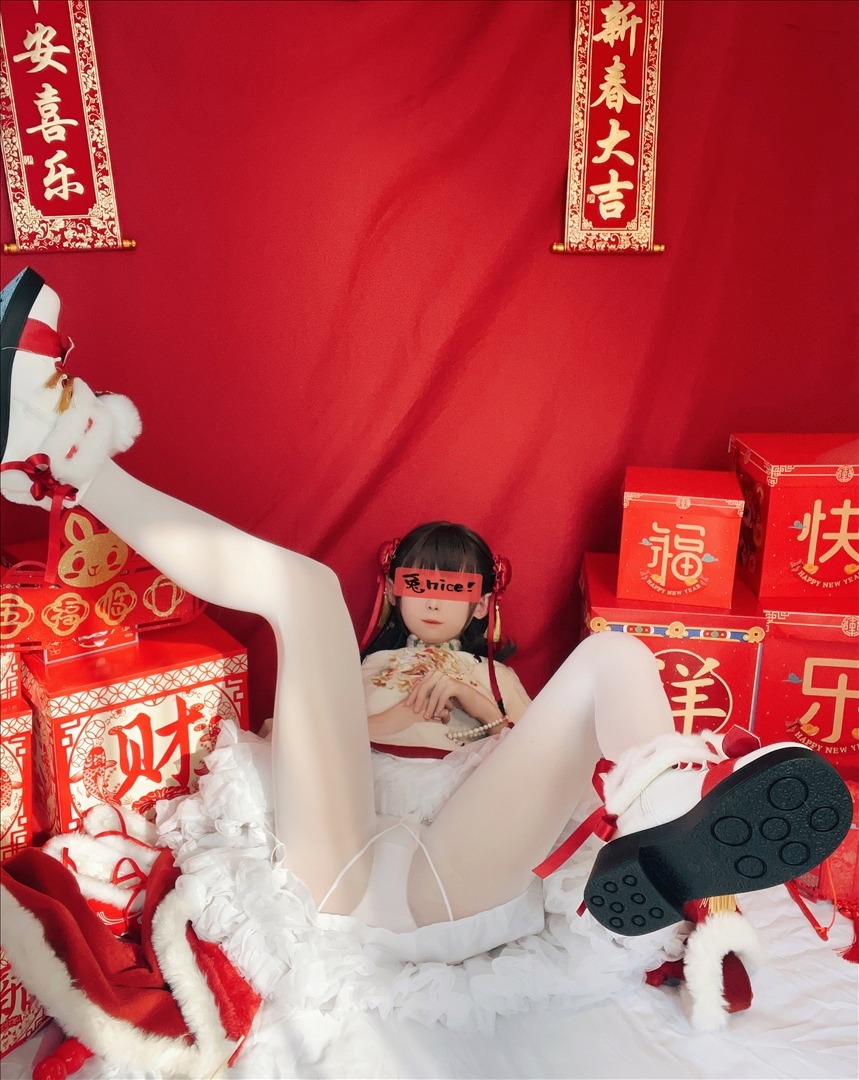 白丝奶糖酱---新年女仆-108P-108P-38759-MB-20240824j-08-25