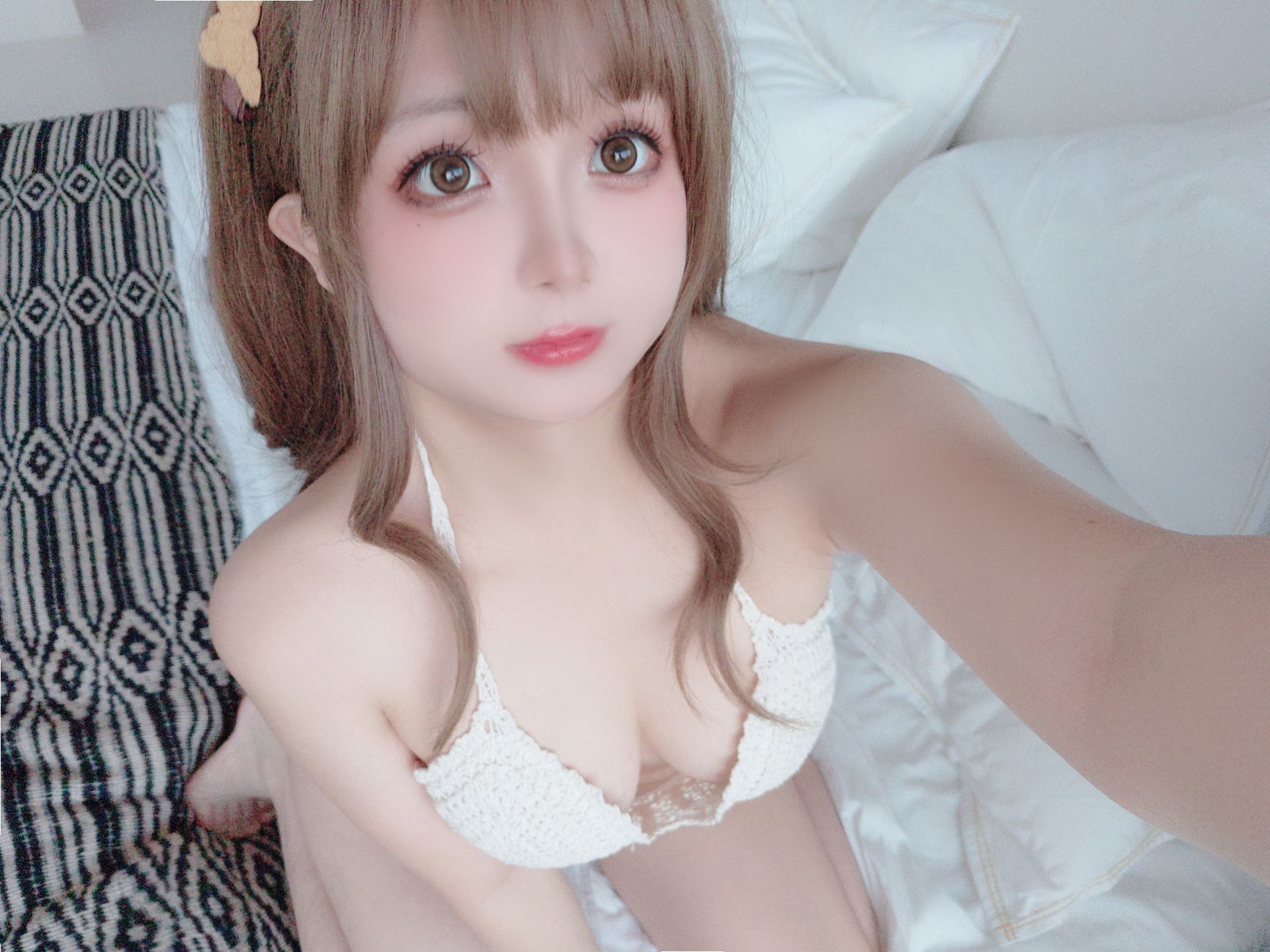 日奈娇-度假-80P-146GB-01-21