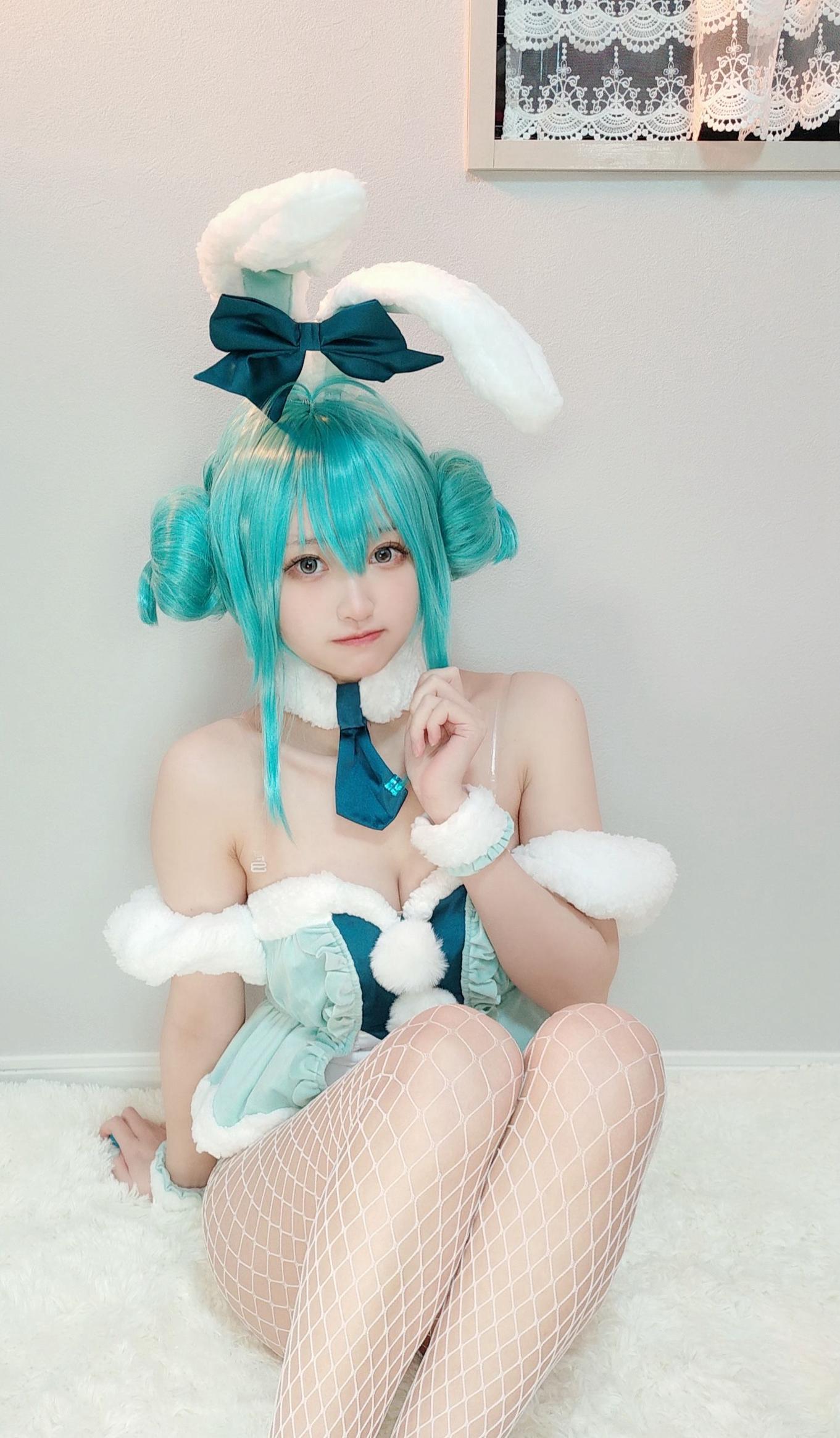 013-千阳快起床---初音兔女郎-27P-4651-MB-08-27