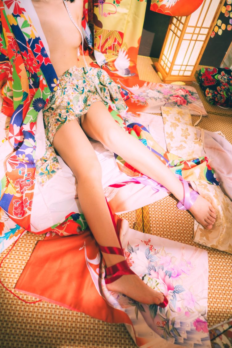 黄金二逼王-制衣-03-23