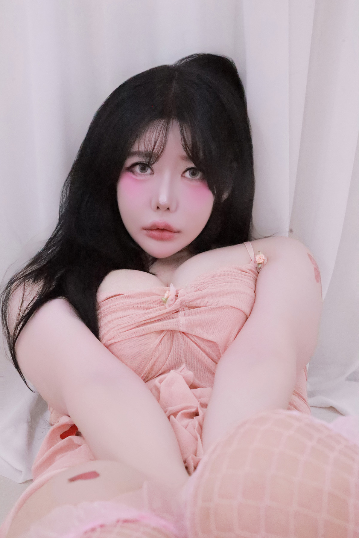 Jisu-A-안지수-Photobook-8216Birthday8217-Set02-08-25