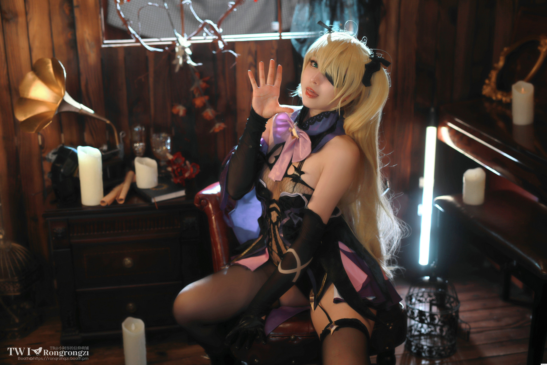 小容仔咕咕咕w-Cosplay-菲谢尔-09-20