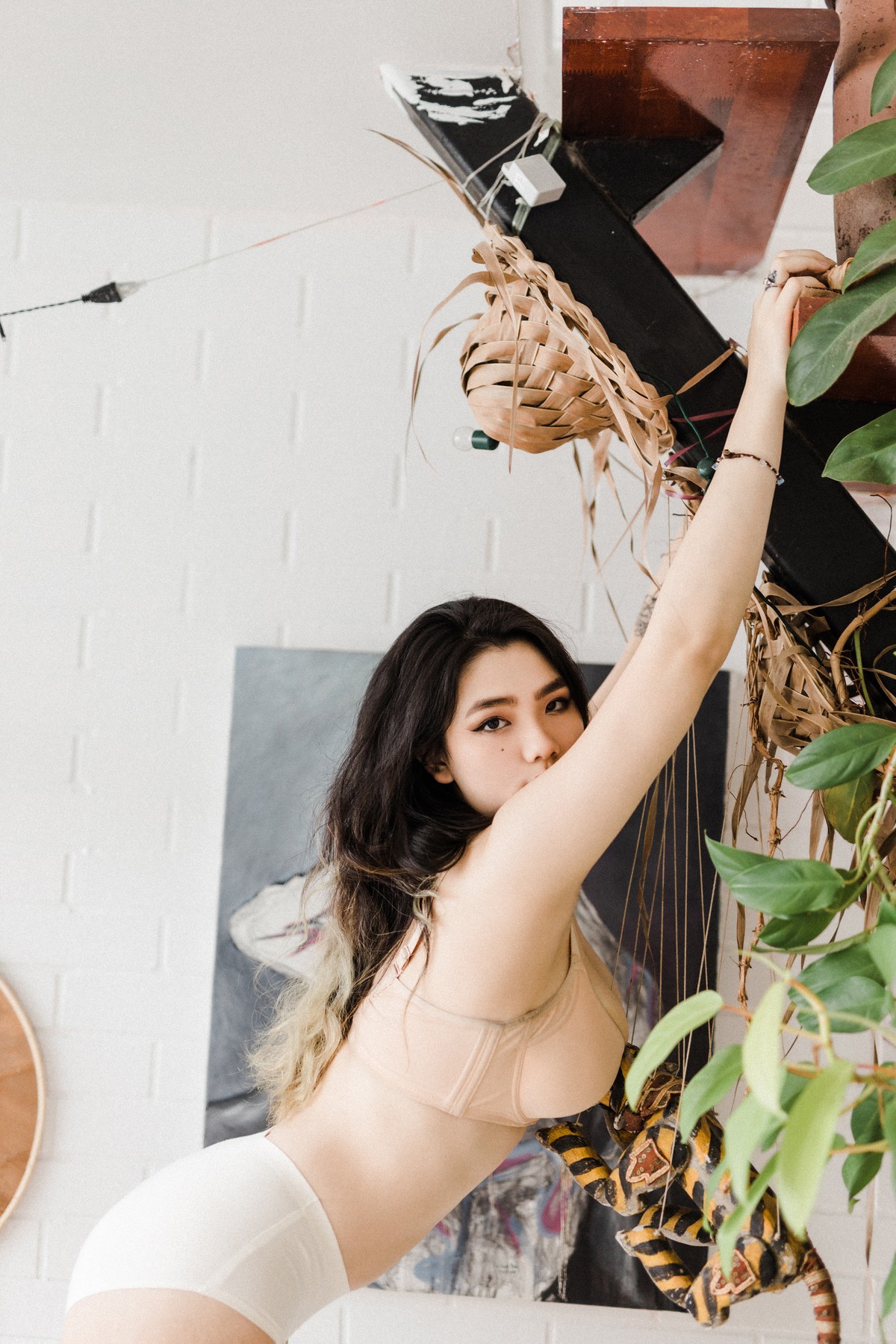 Jaszlyn-DCP-snaps-Vol01-Photobook-Set01-11-13