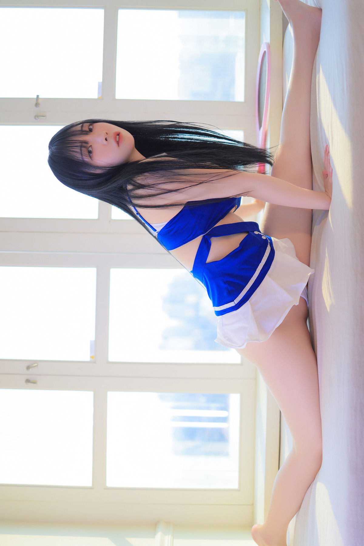 Rinaモモリナ-Patreon-8216Blue-and-White-Swimsuit8217-Set01-02-01