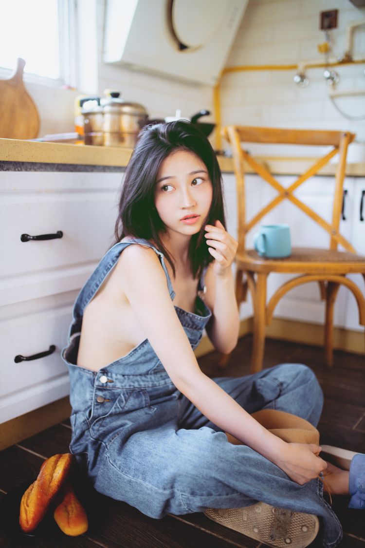 年年---背带裤32P-2年年6M-01-23