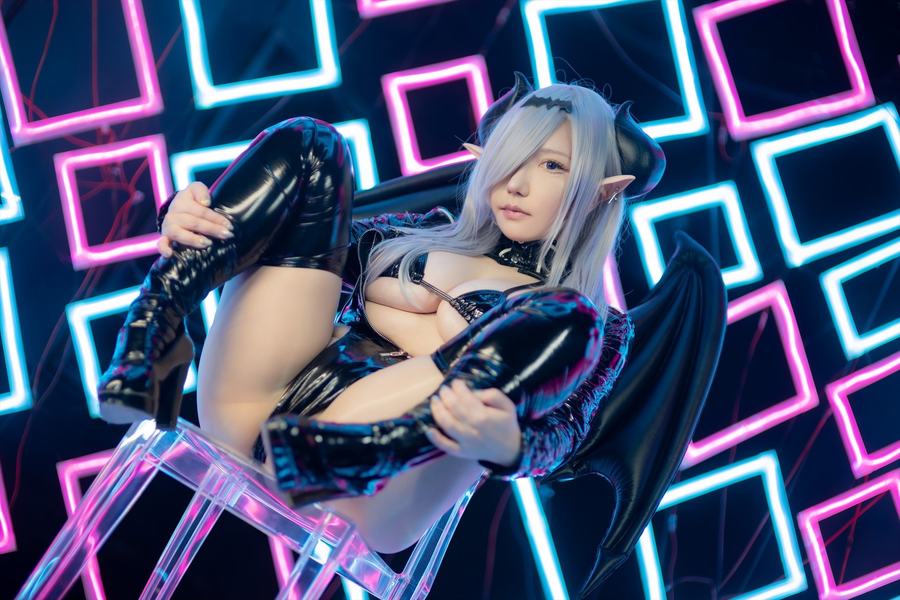 Cosplay-SAKUサク-See-through-Bunny-Succubus-Set04-05-02