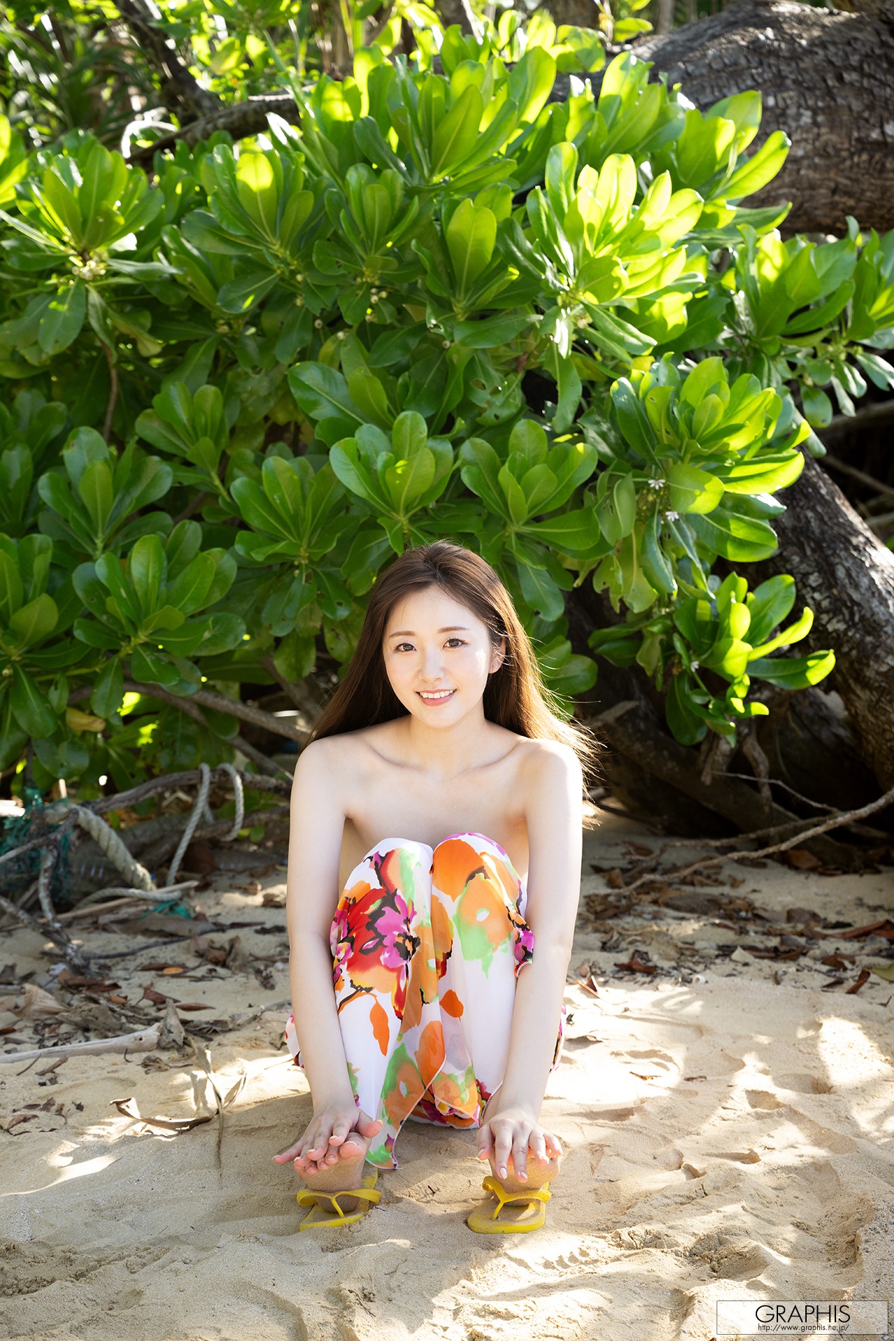 Graphis-Gals--Hikari-Aozora-青空ひかり-Smoothly-141P-08-18