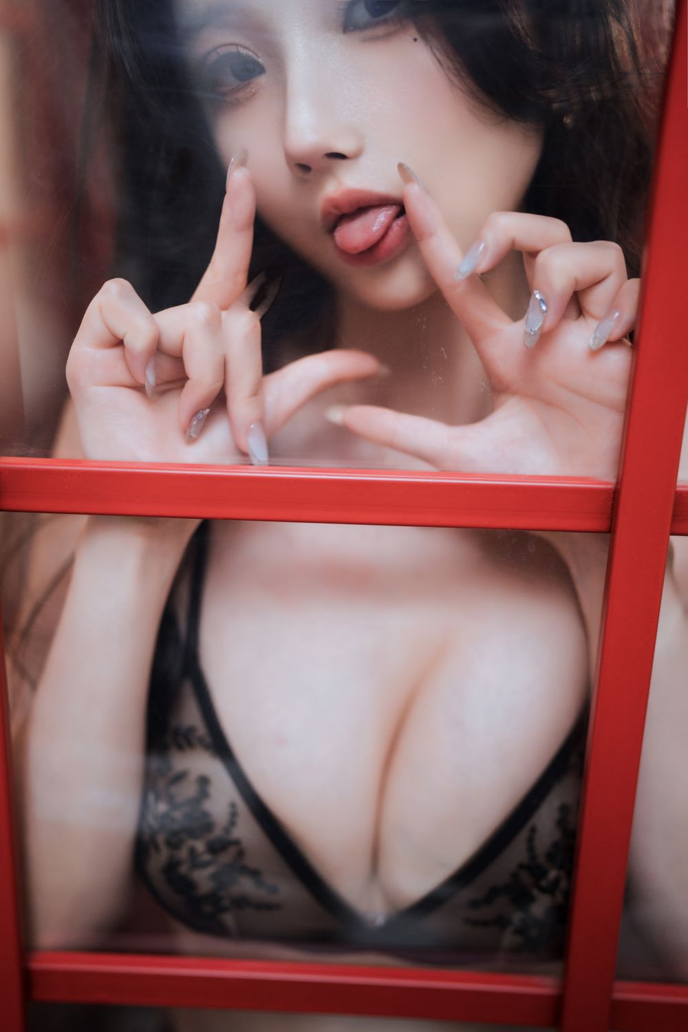 rioko凉凉子-美艳小妈63P10V-02-29