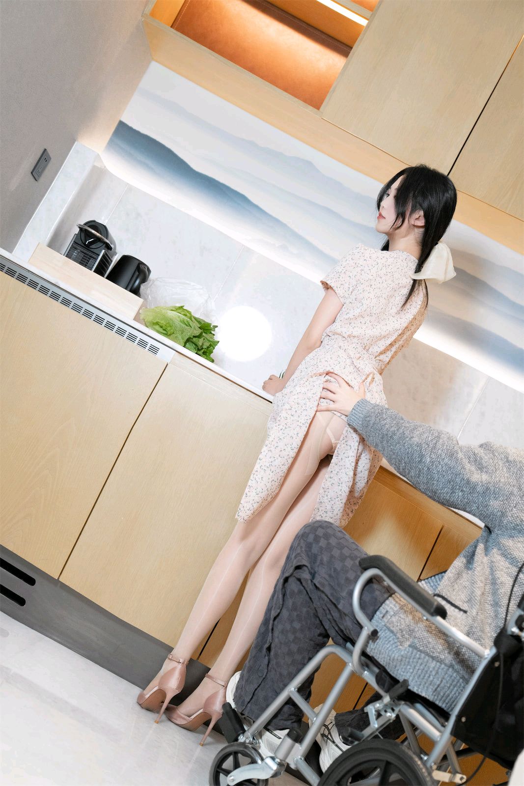 抖娘-利世---小保姆与老头-140P1V-181MB-04-27