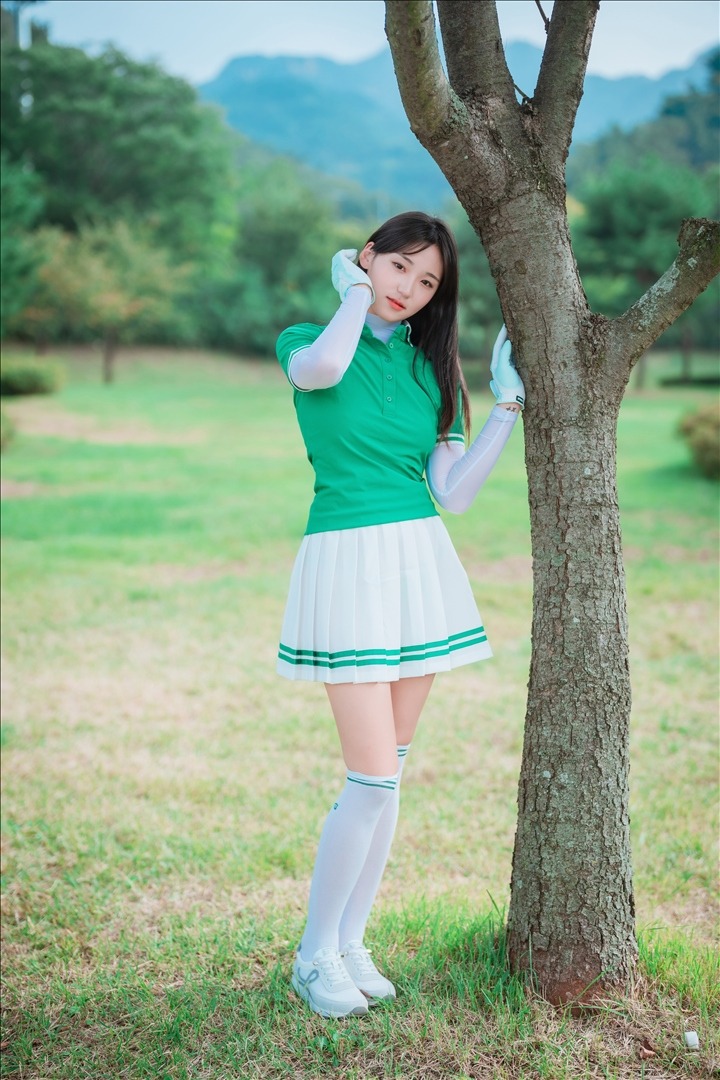 DJAWA-Photo---HENDOONG-혠둥이---On-Green-101P118GB-20240814b-08-14