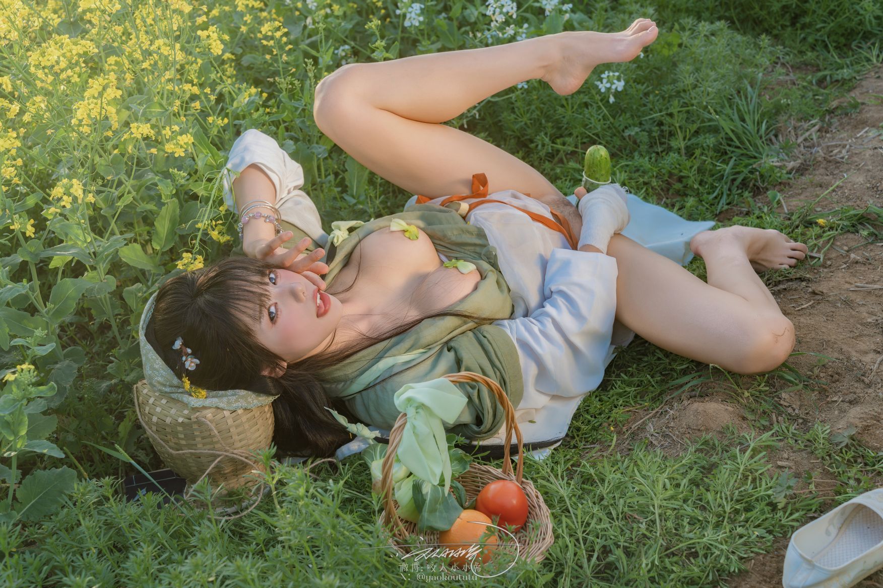 咬人小小兔-黏黏团子兔---五月作品田耕记-74P1V-181GB-06-15