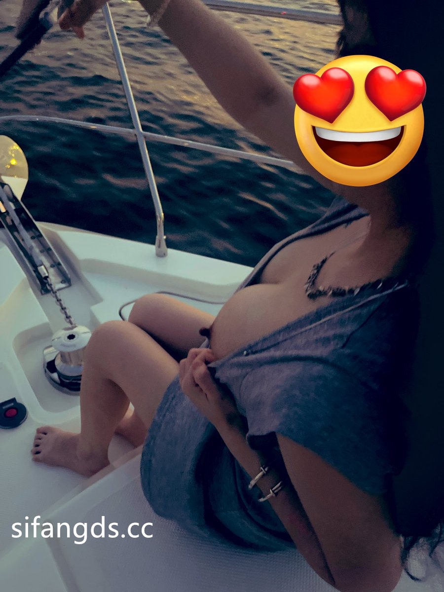 小刘亦菲金钱豹极品母狗草莓老师-08-19