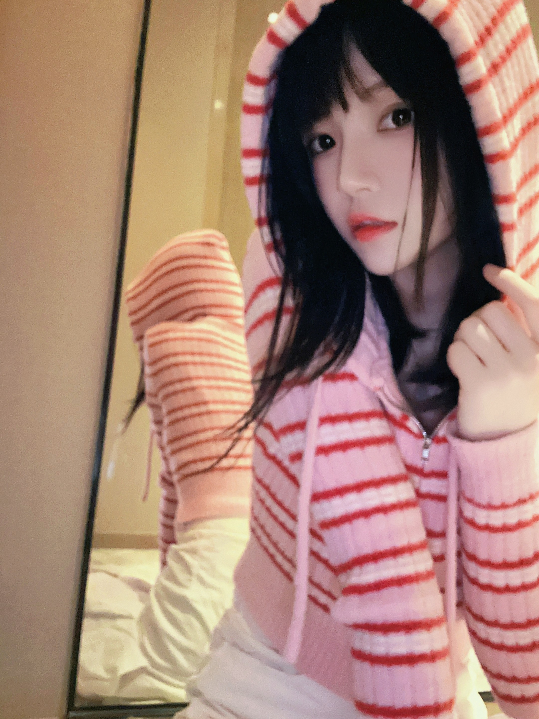 桜桃喵-条纹毛衣-22P-98MB-11-18