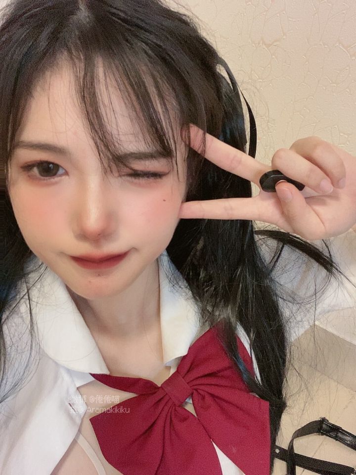 倦倦喵---JK的书包里有什么-01-17