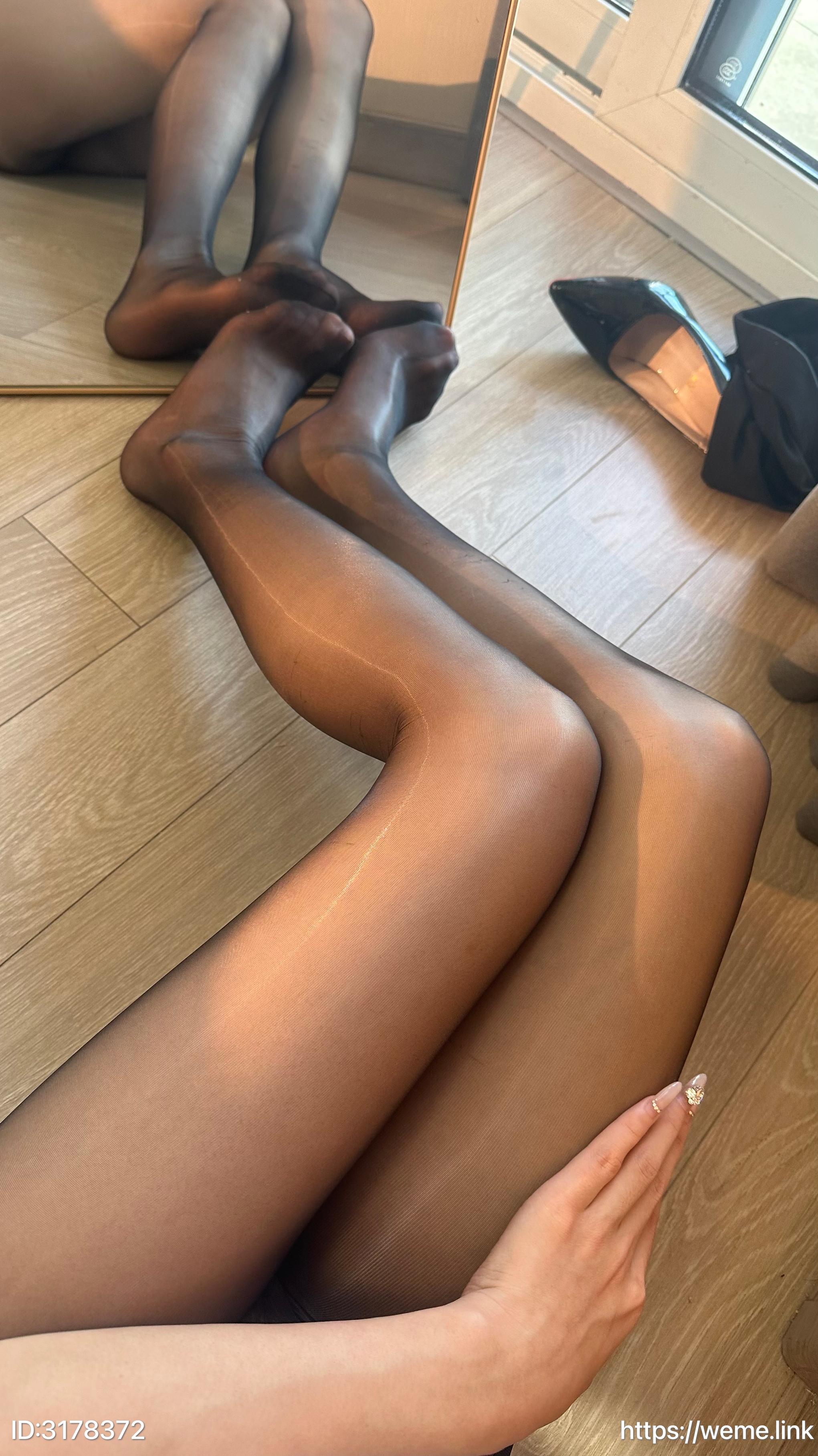 小萌子--NO012-黑色蕾丝59P33MB-08-17