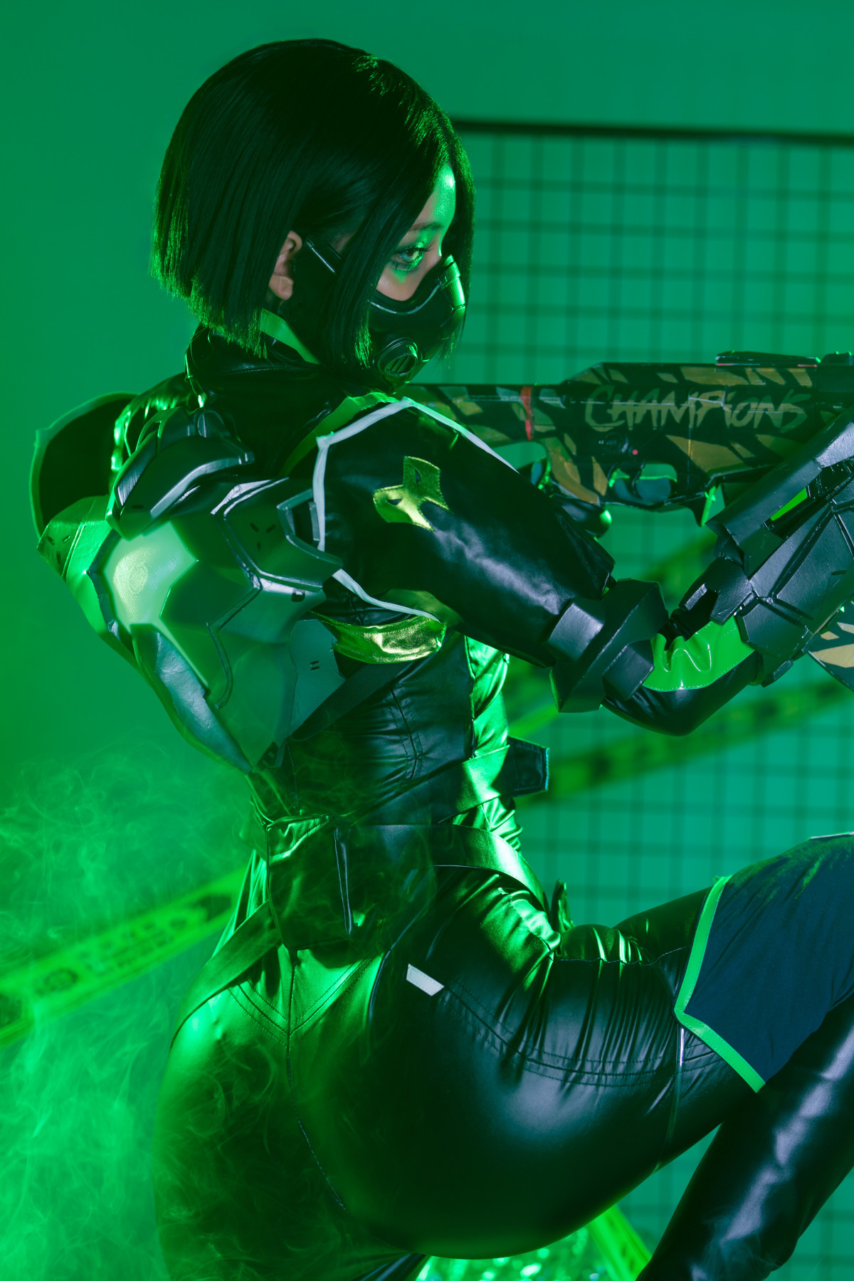 Cosplay-UmekoJ-Viper-Valorant-Set02-03-02