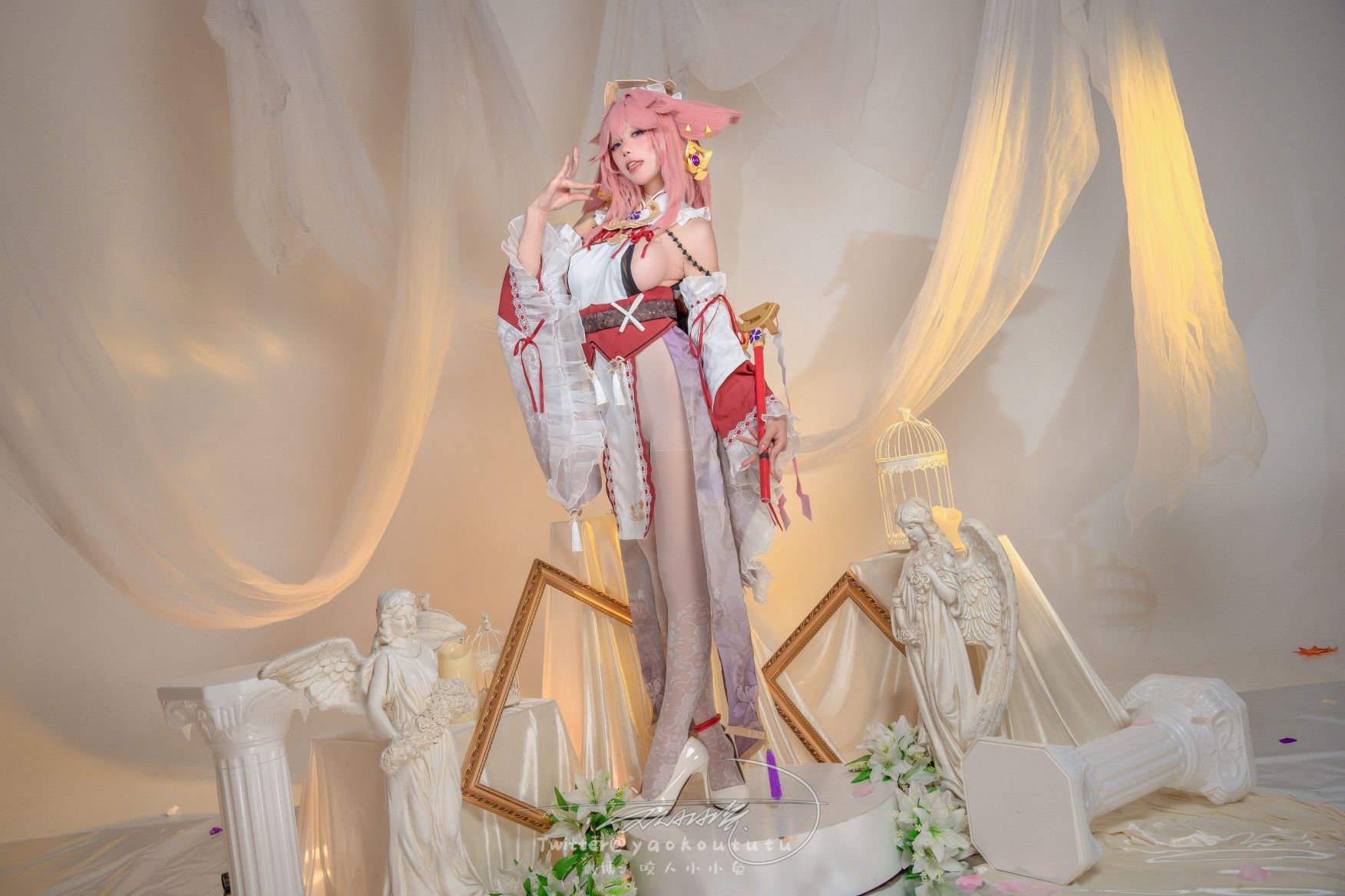 咬一口兔娘-2月作品春江水暖-神子贺岁84P1V-大摆锤-03-25