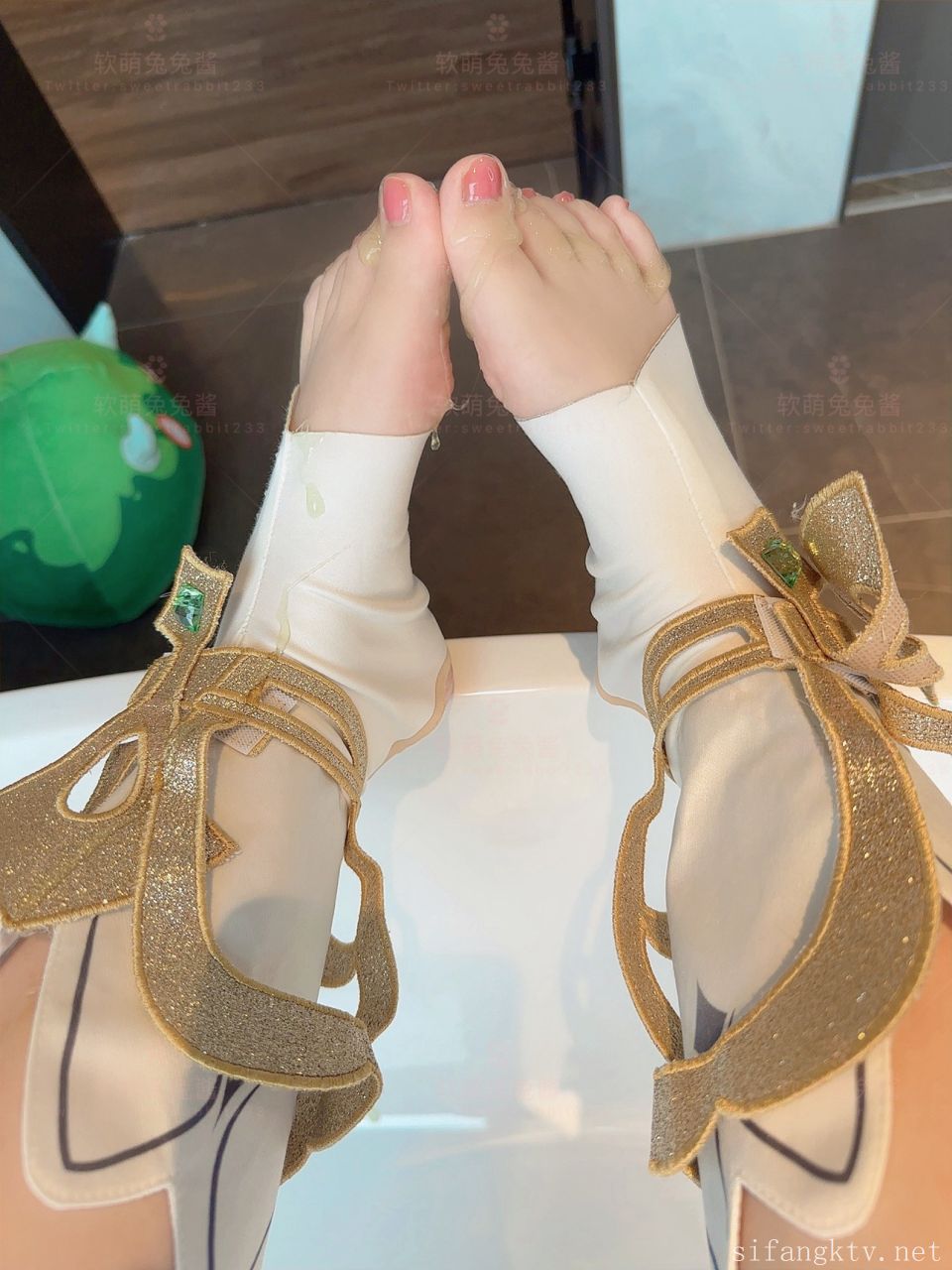 软萌兔兔酱-史莱姆草神-01-28