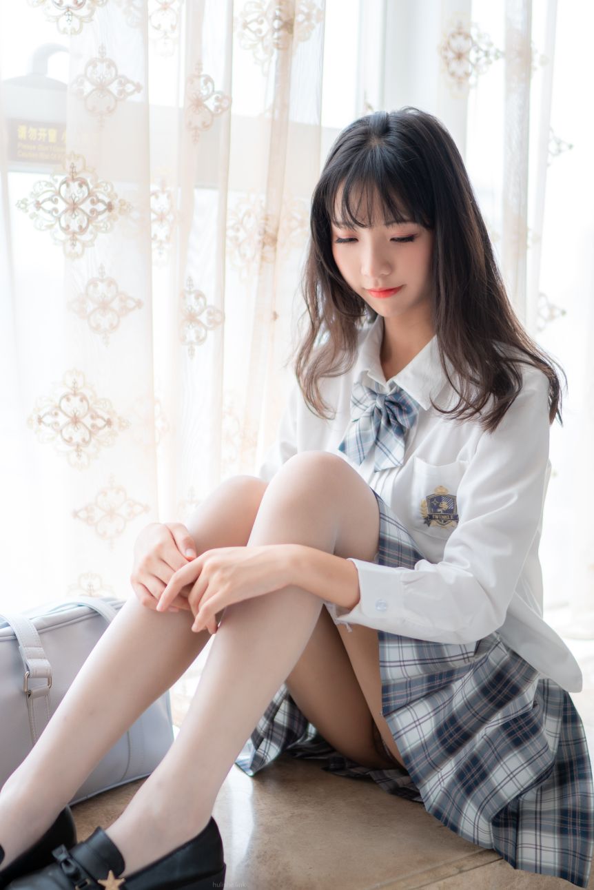 西瓜murmure西瓜少女-2020-11-08-修女JK-110P3V-12-18