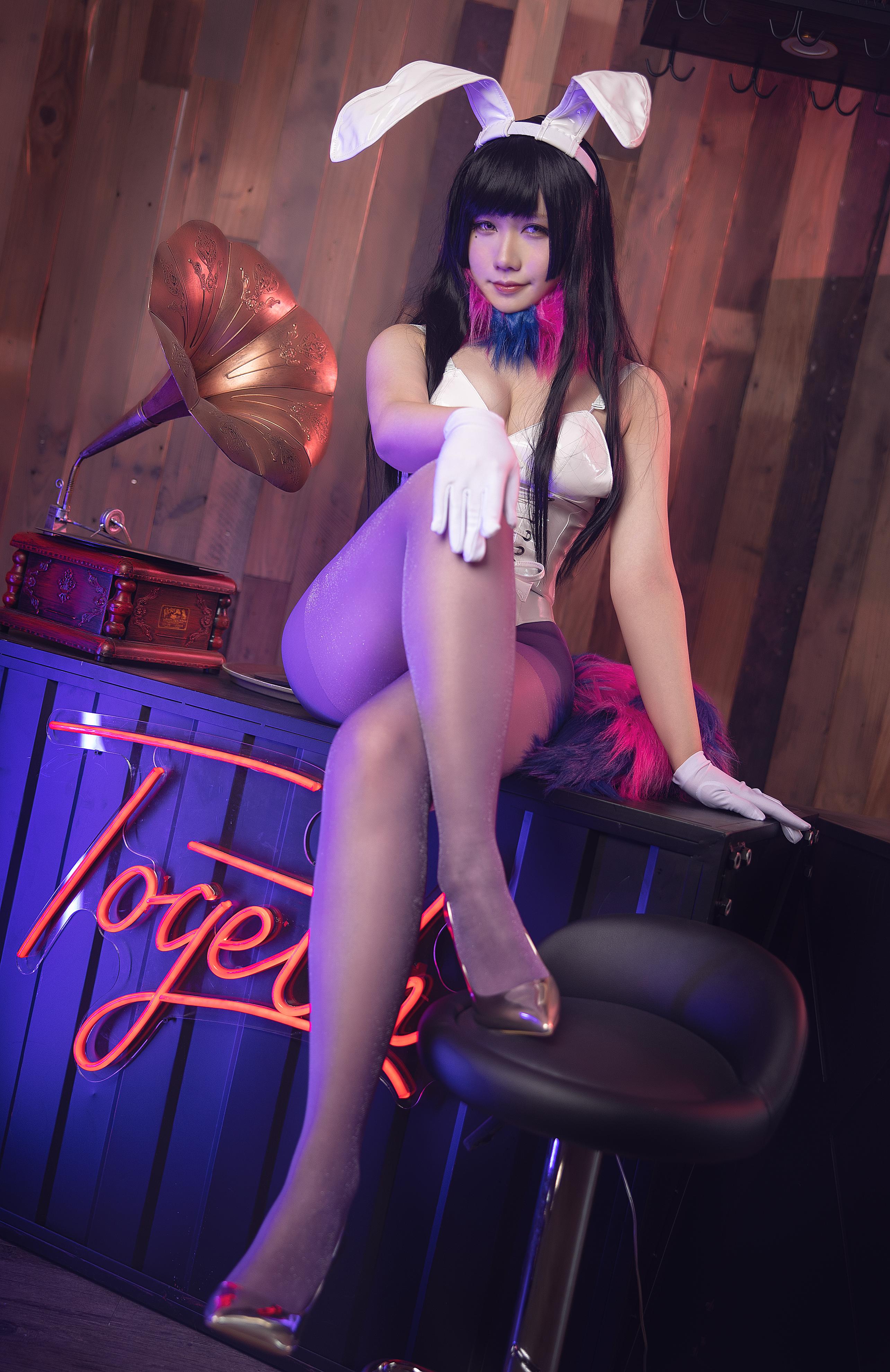 033-麻花酱---恶魔姐姐30P-273MB-08-31