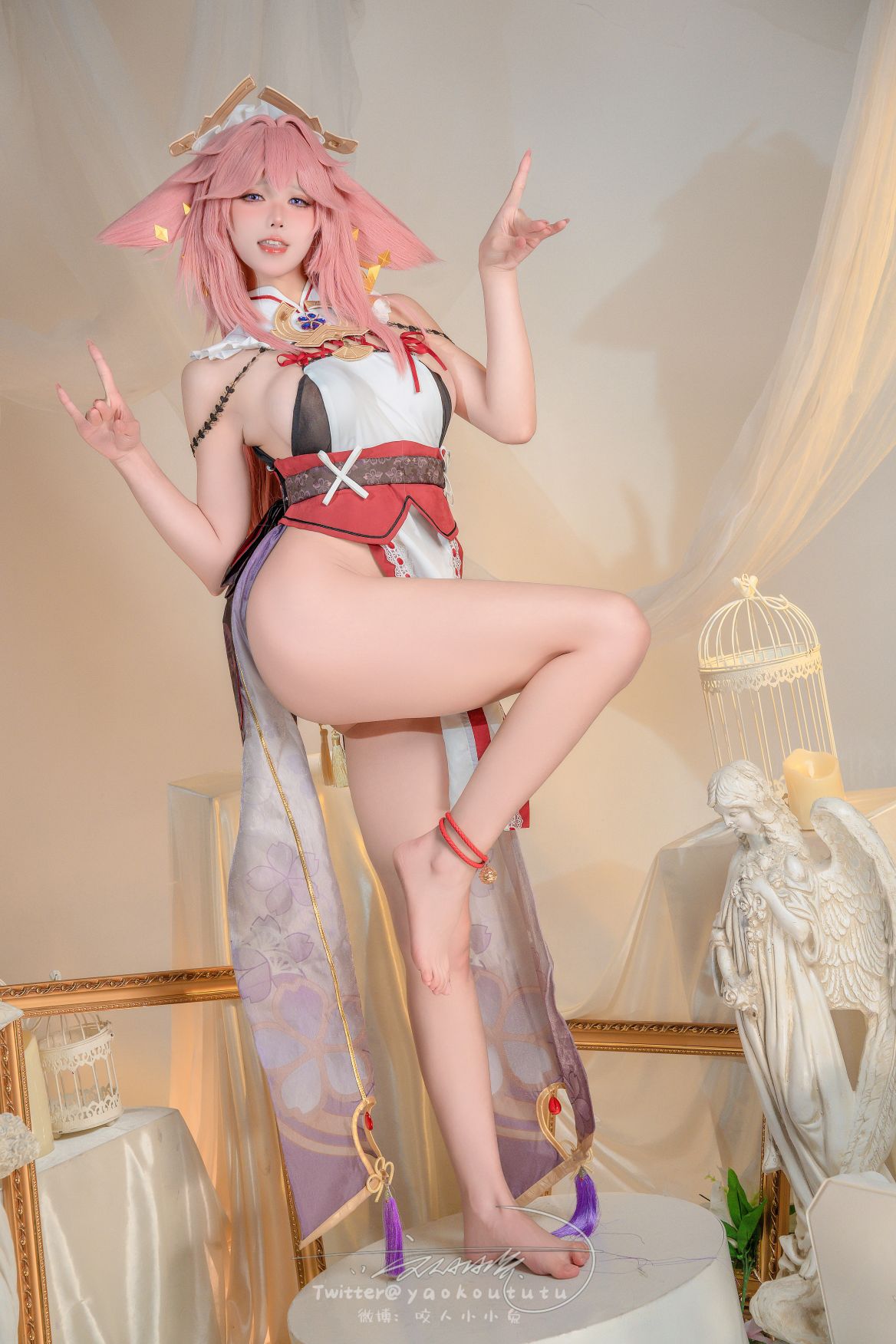 咬一口兔娘-2月作品春江水暖-神子贺岁84P1V-大摆锤-03-25