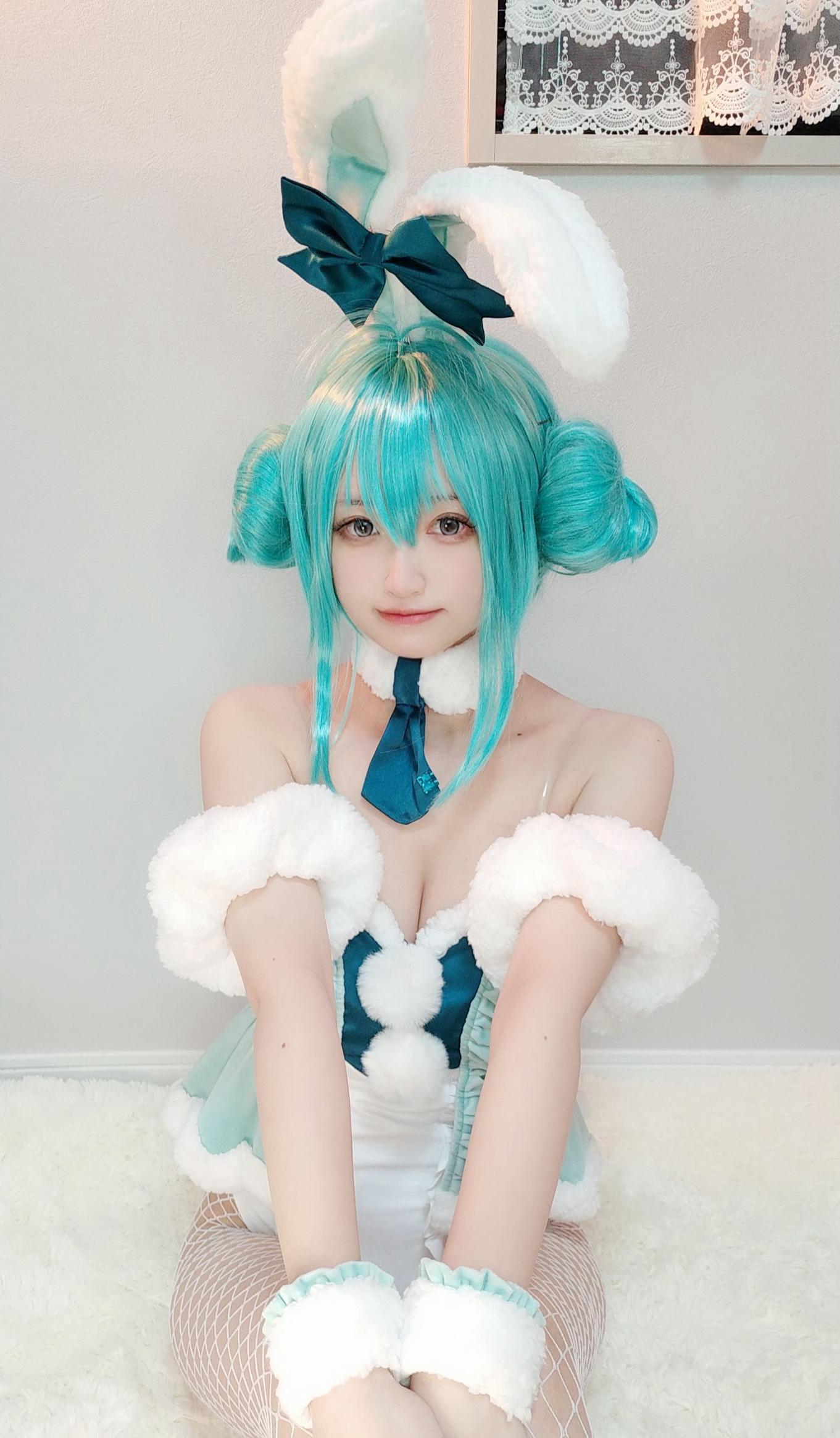 013-千阳快起床---初音兔女郎-27P-4651-MB-08-27