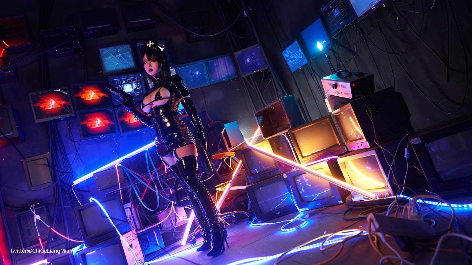 Cosplay-皮皮奶可可爱了啦-黑暗护士-04-04