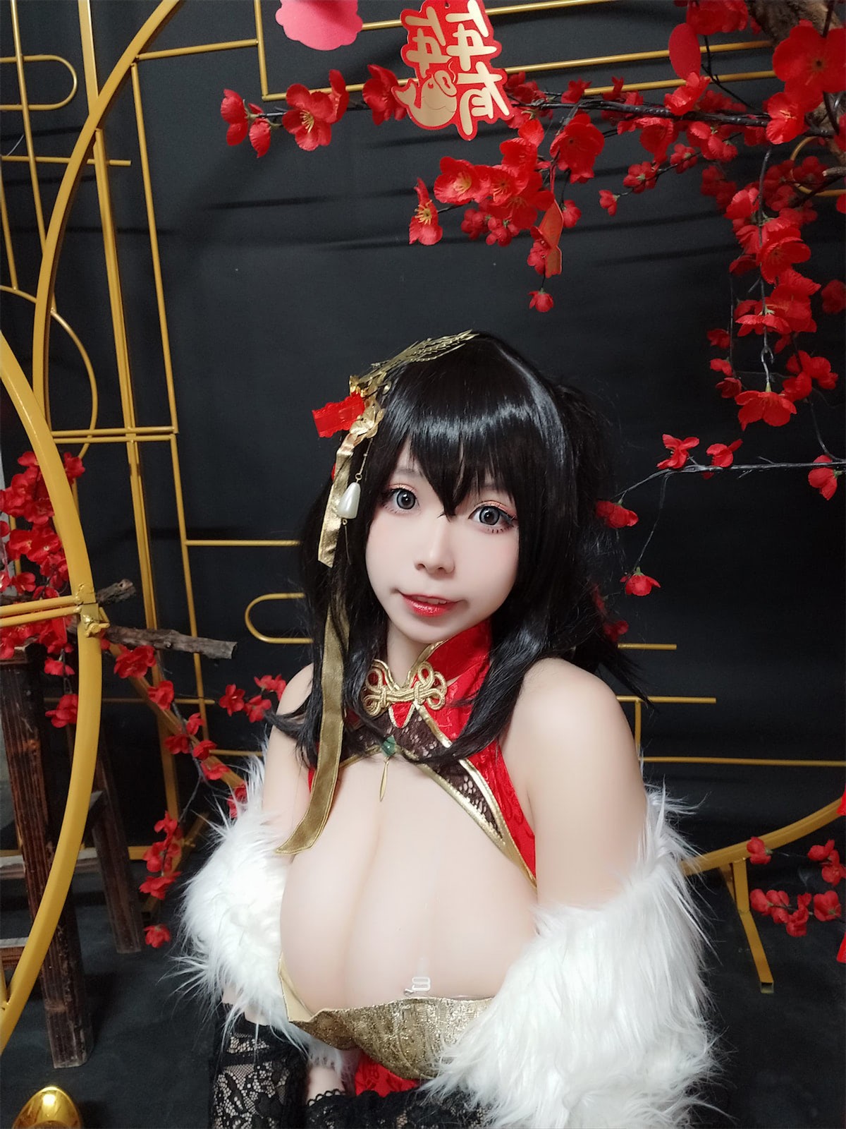 Cosplay-自闭颜球球-无颜小天使wy-碧蓝航线-大凤红旗袍-03-18
