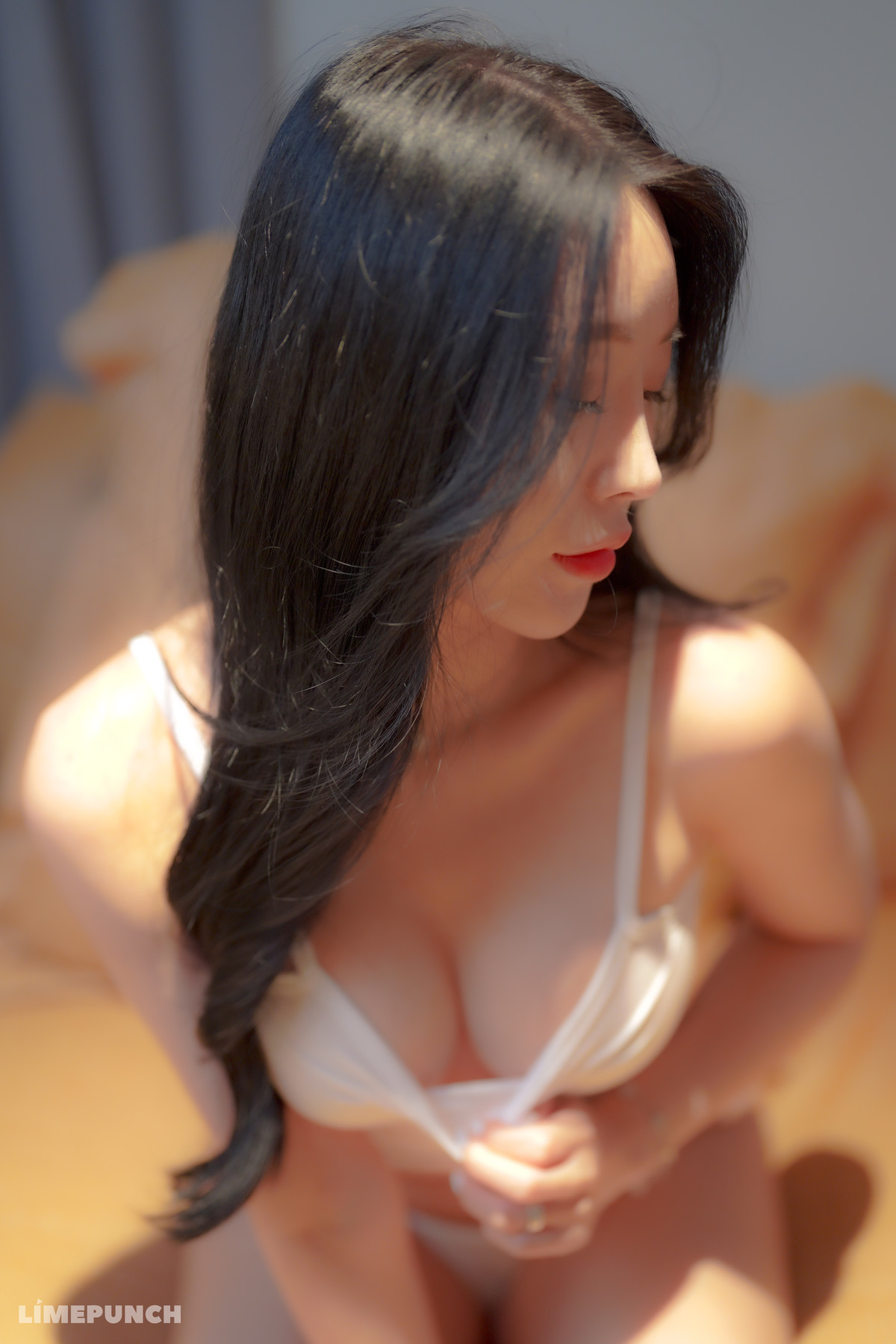Minjung-민정-LimePunch-LPXB-005-Set01-01-25