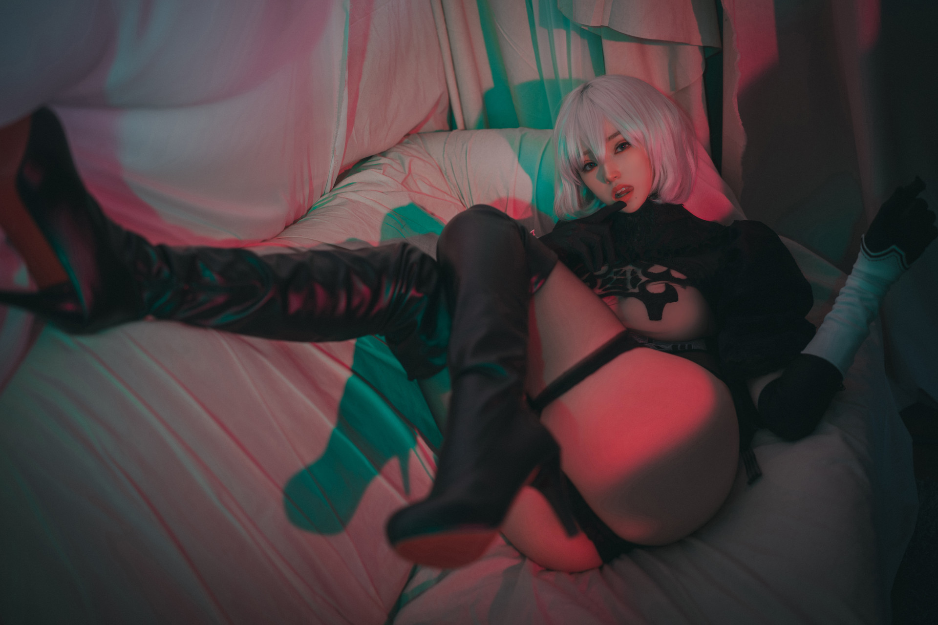 Bambi-밤비-DJAWA-La-Rose-NoirE-2B-8211-Set01-12-29