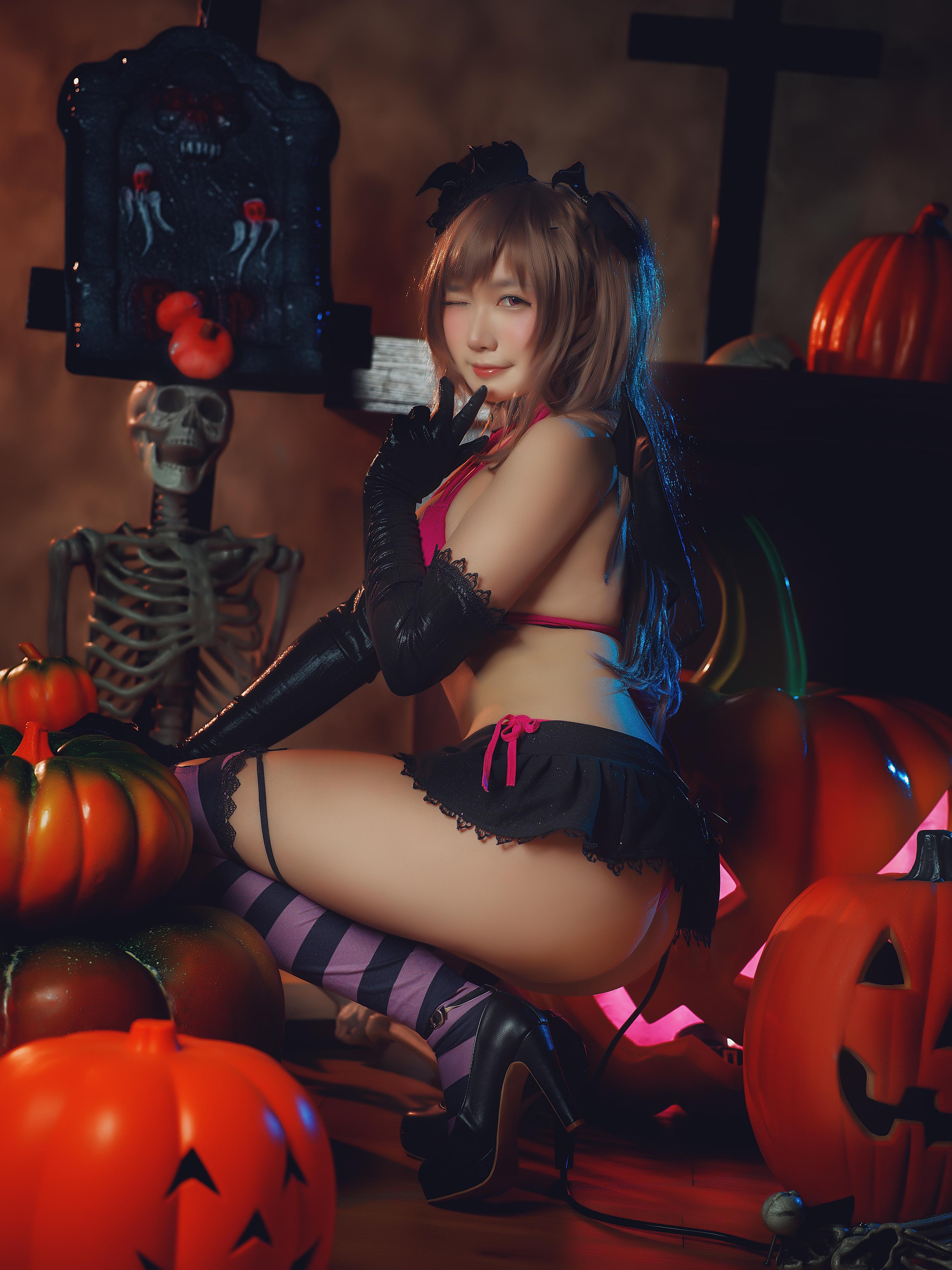 030-麻花酱---小恶魔莉莉丝-20P-148MB-08-31