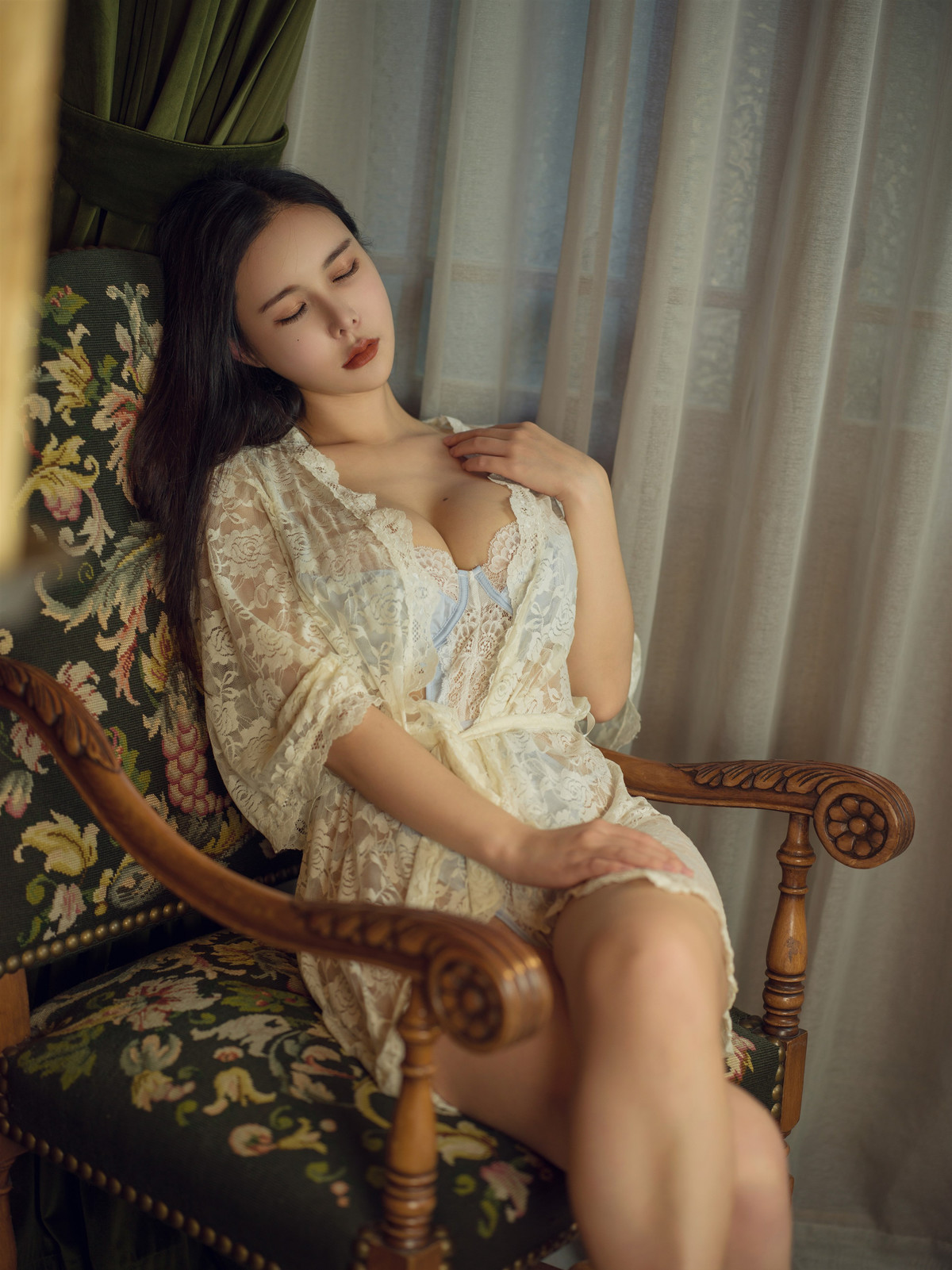 Cosplay-亚马逊鲶鱼-独居太太-12-15