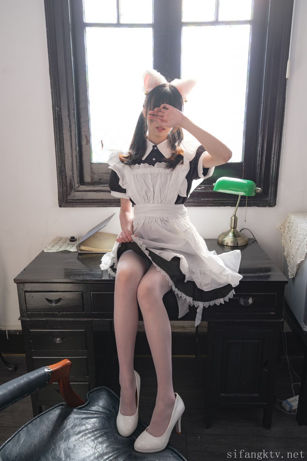 森萝财团-小七-女仆-R18-160P1V-718G-01-11