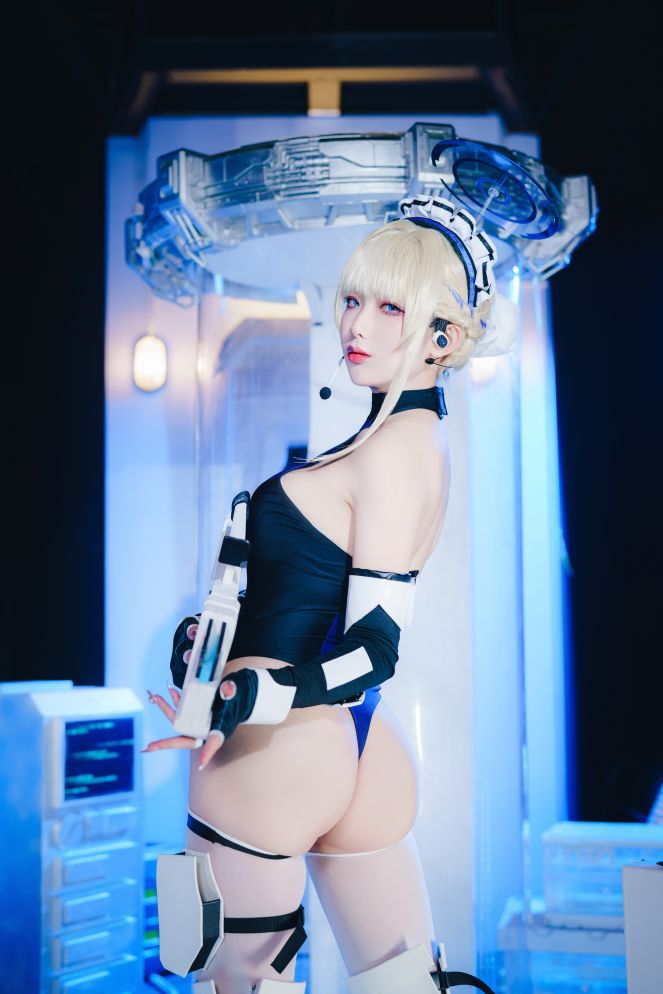 封疆疆v-飞鸟马时竞泳-07-10