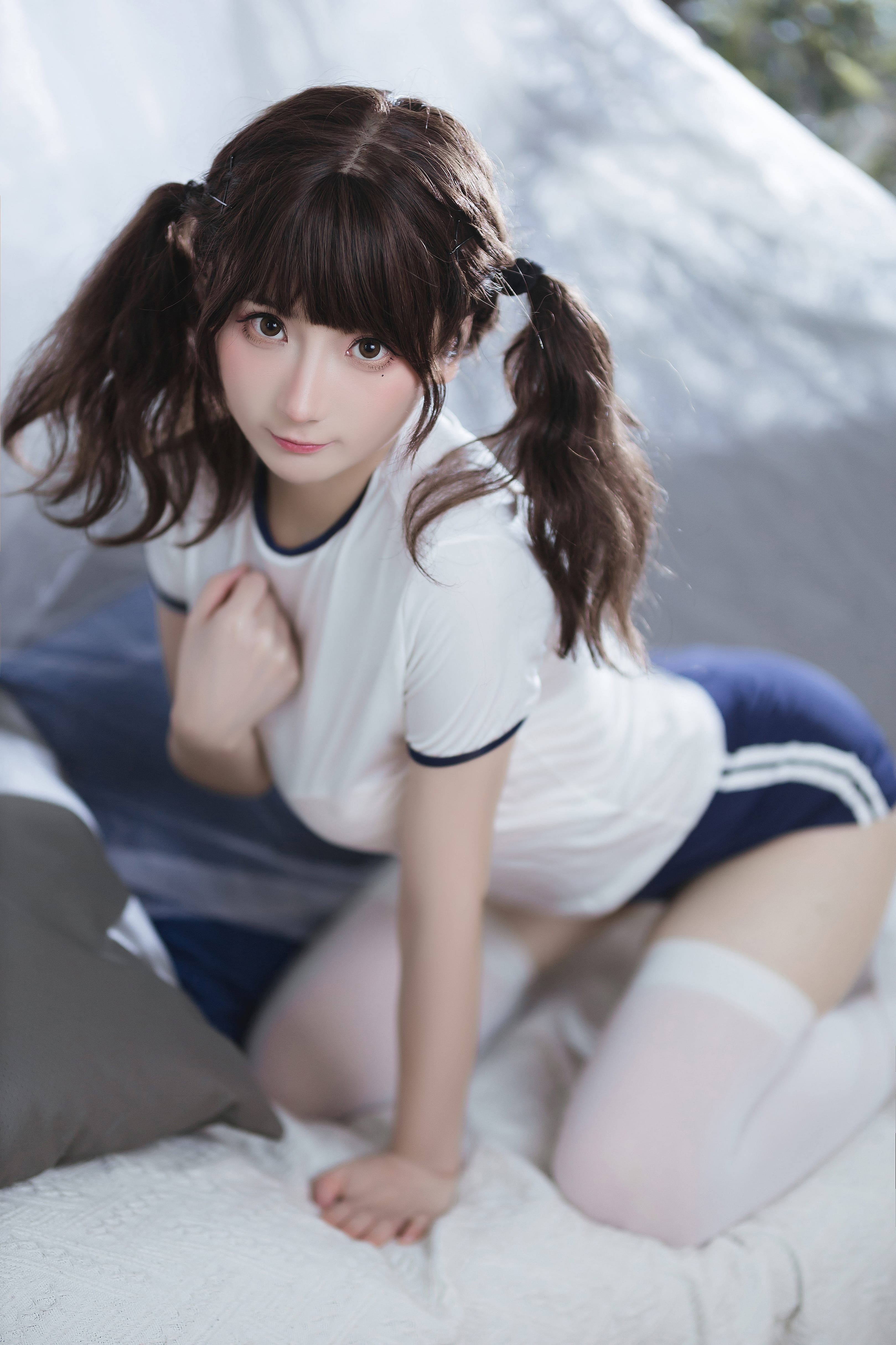 NO005-是三不是世w-束缚-37P-44MB-09-06