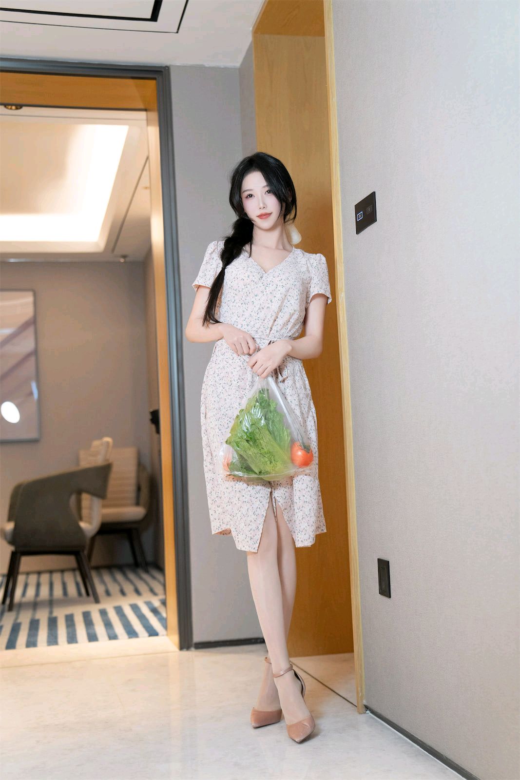 抖娘-利世---小保姆与老头-140P1V-181MB-04-27